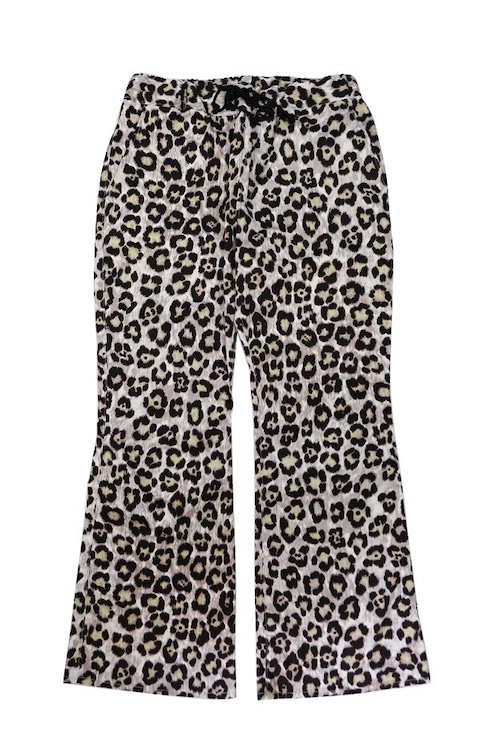 A puzzling home(パズリングホーム)～LEOPARD EASY FLARE PANTS～