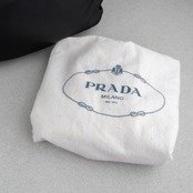 プラダ ショルダーバッグ ブラック ナイロン ヴィンテージ