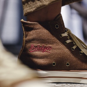 アメリカンレトロコーデュロイミッドカットスニーカー 224525