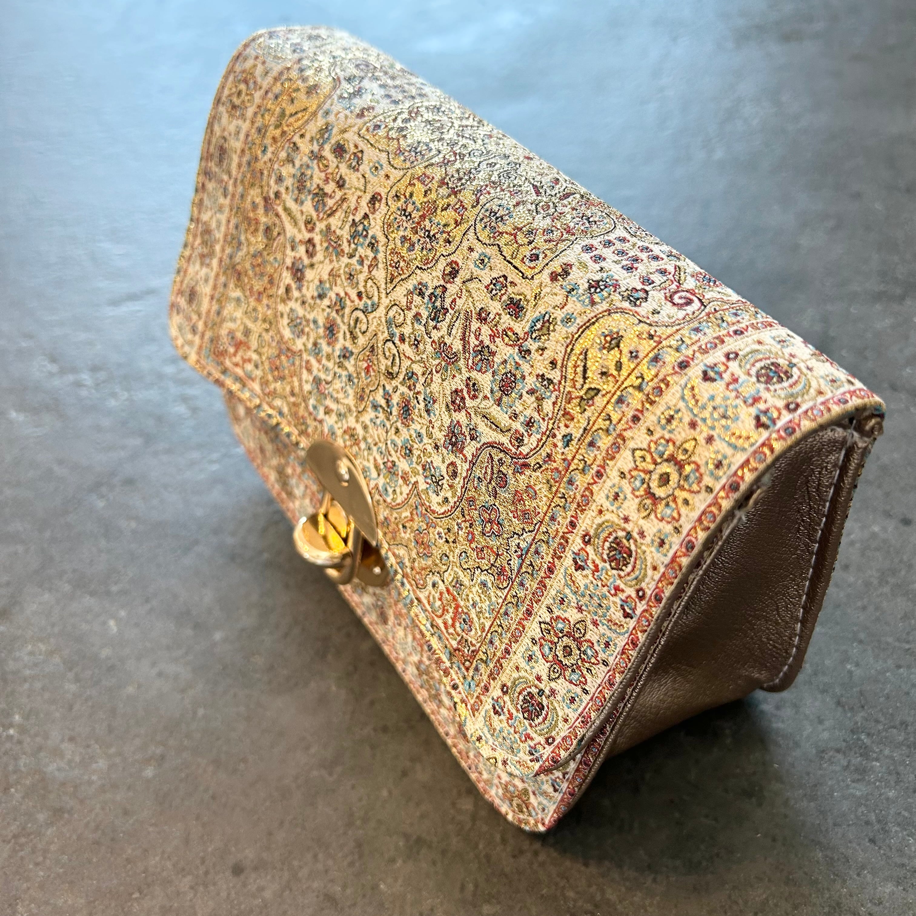 ラスト1点✨刺繍bag【ゴールド】 | トルコ刺繍bag-Favoryu-