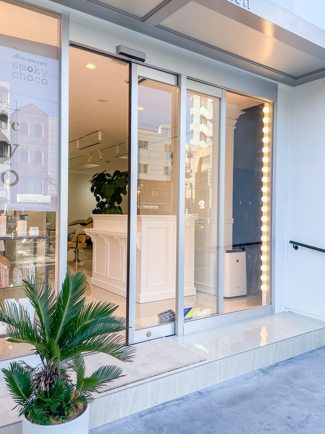 ショップ向けL字型レジカウンター174　（荷物棚付き・目隠しL字カウンター）W1600✕D1230