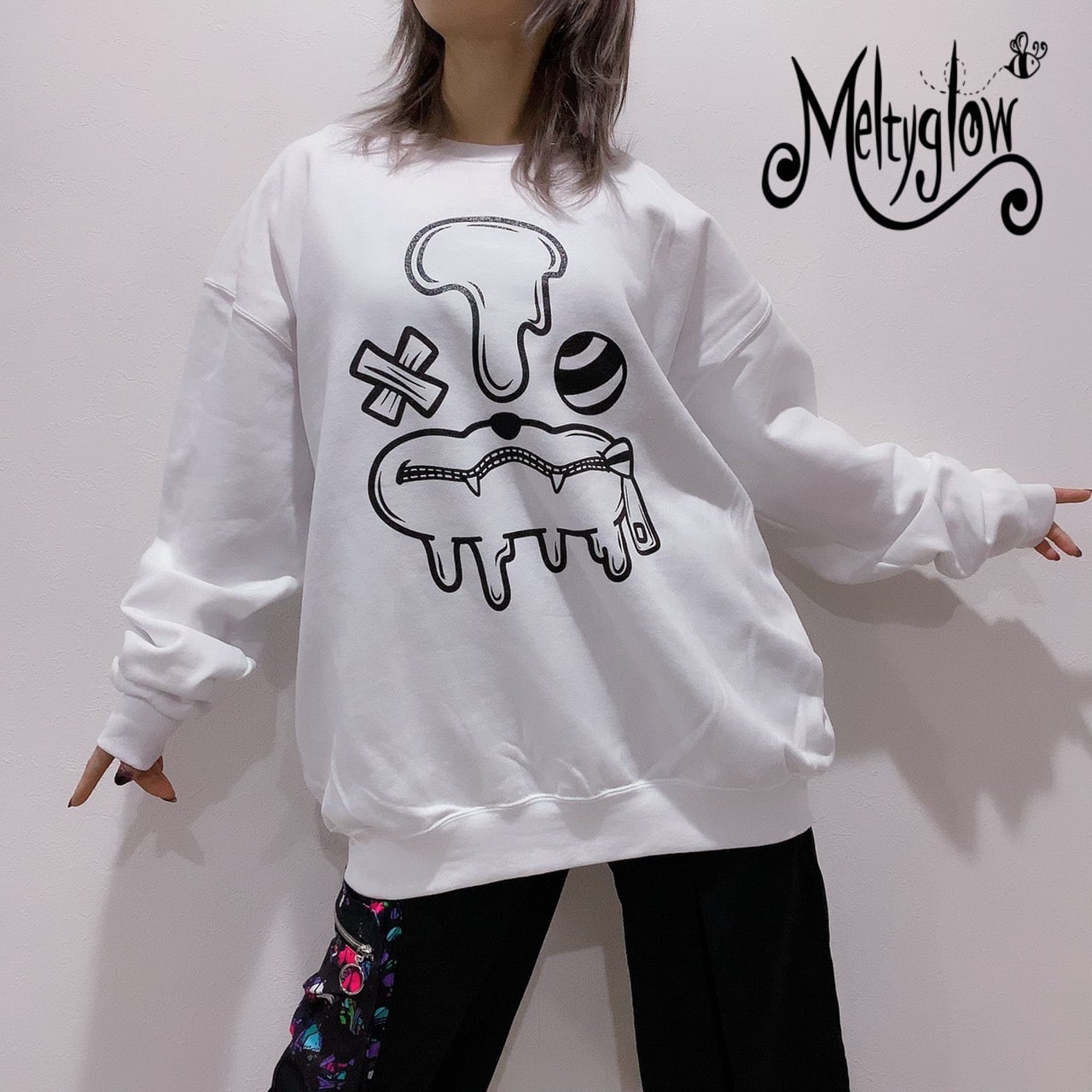 Melty裏起毛WHITE SWEATSHIRT