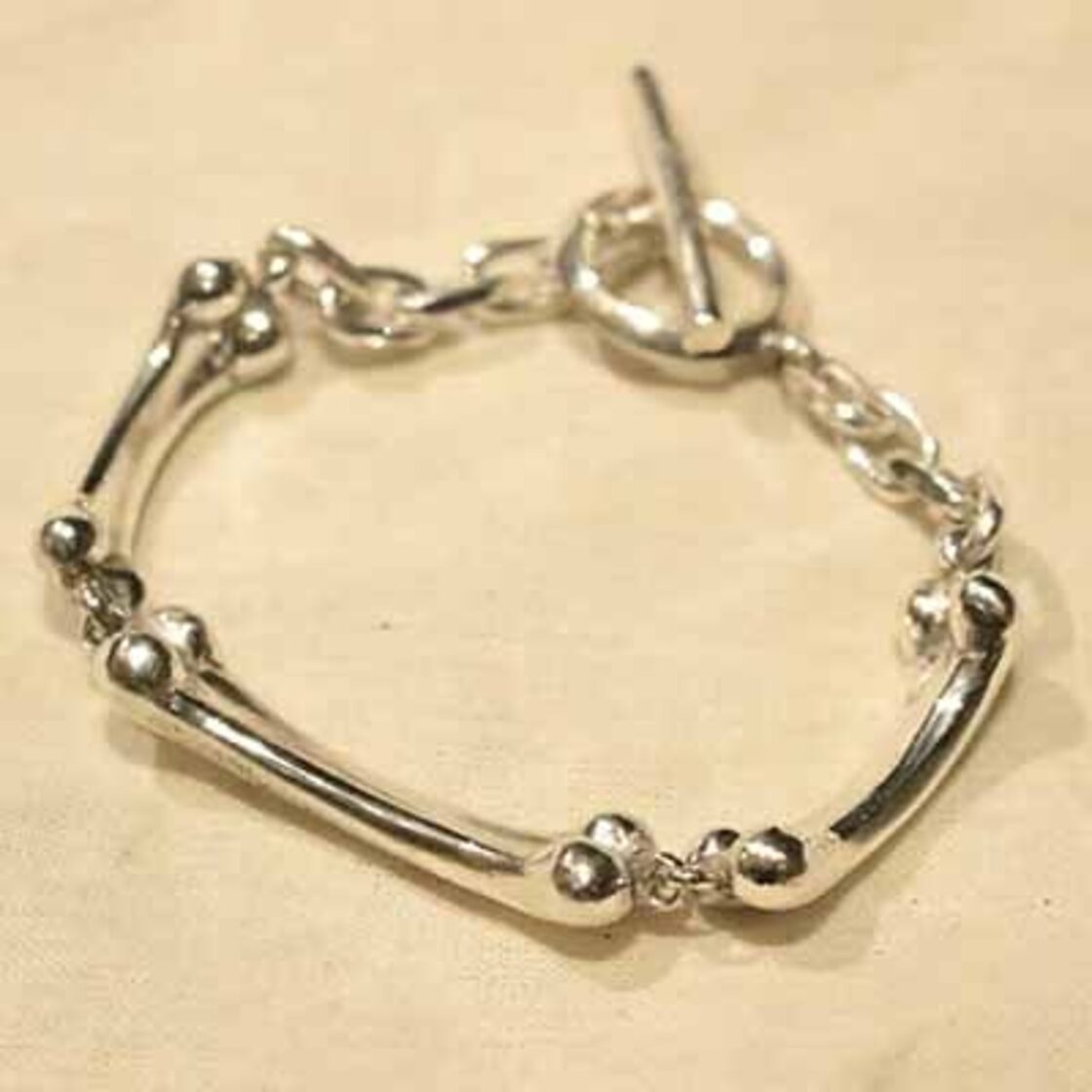 DRESS HIPPY】“DH BONES BRACELET-THREE” ドレスヒッピー 正規取扱店 