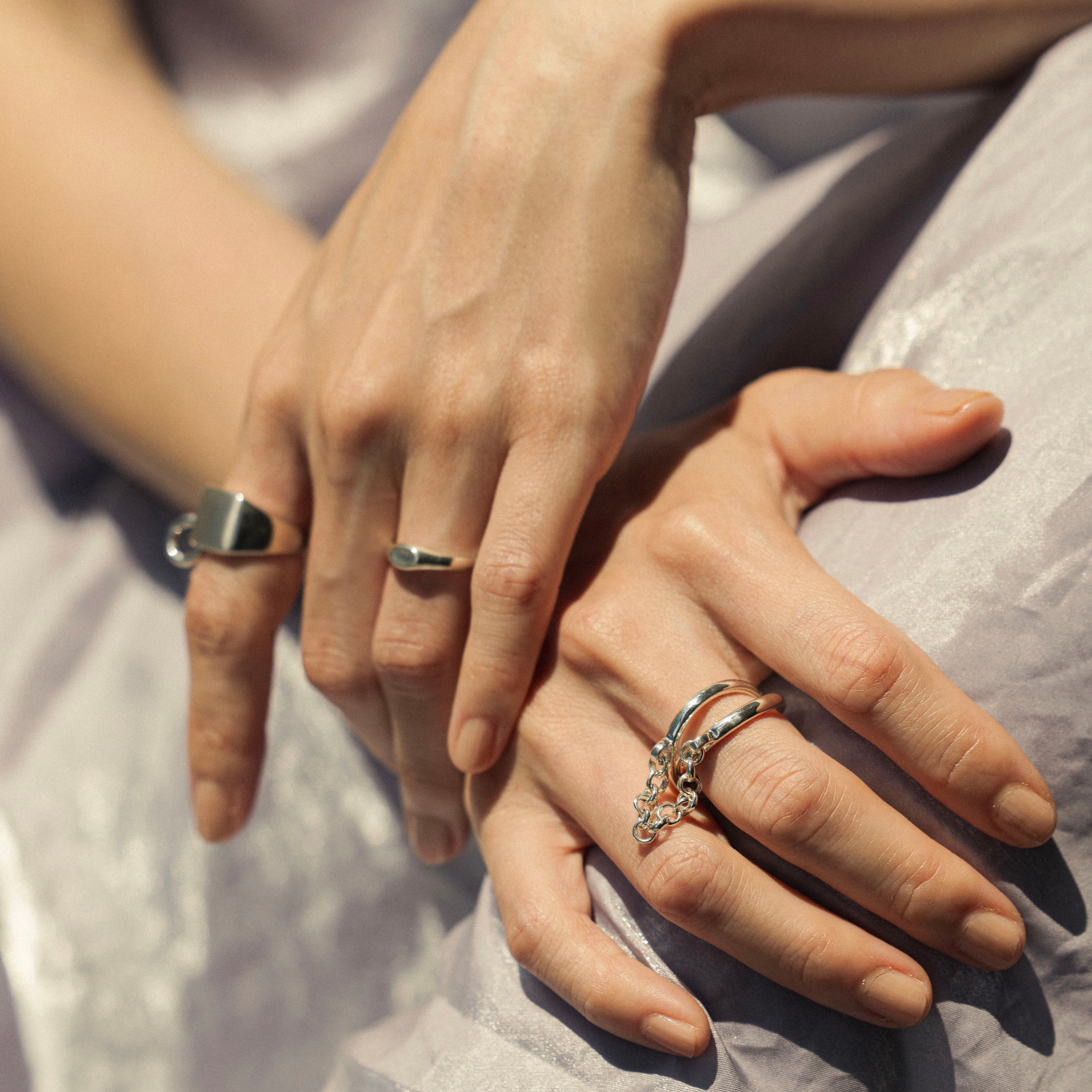 Loop chain ring Silver | FLYNK