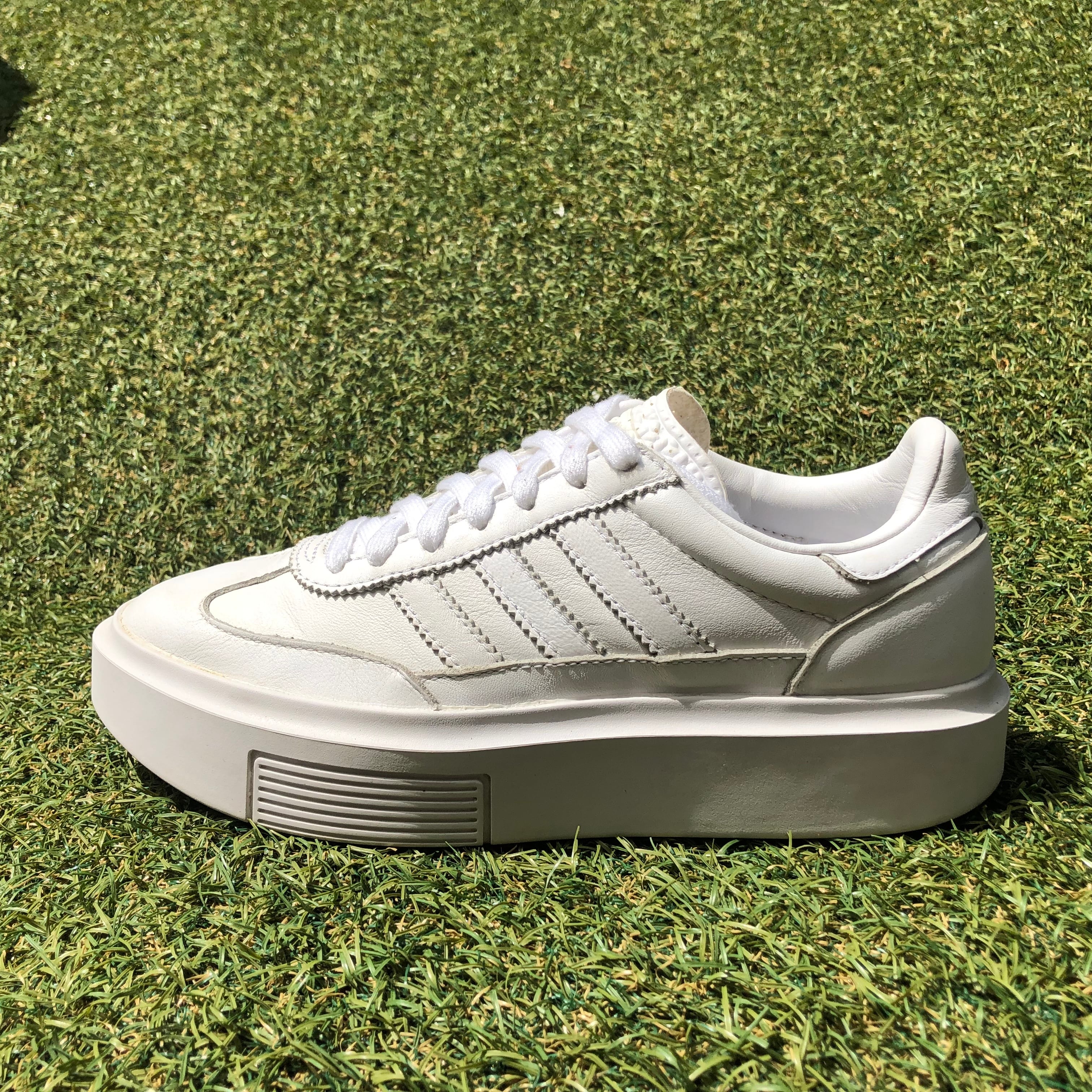 adidas SLEEK SUPER72 アディダス スリークスーパー72 HB799