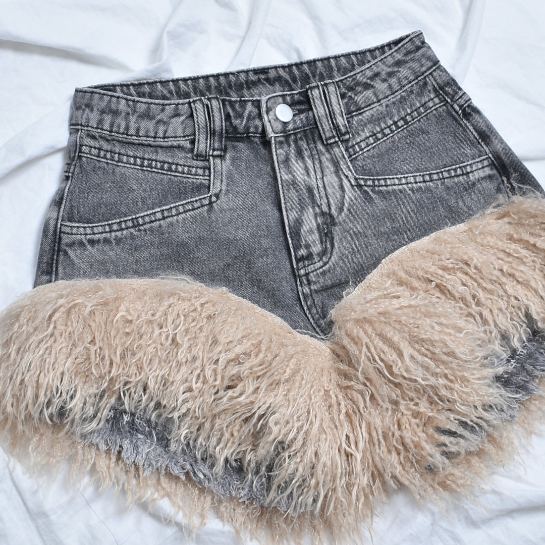 12/18新着】ファー付きデニムショートパンツ | VOLCAN&APHRODITE