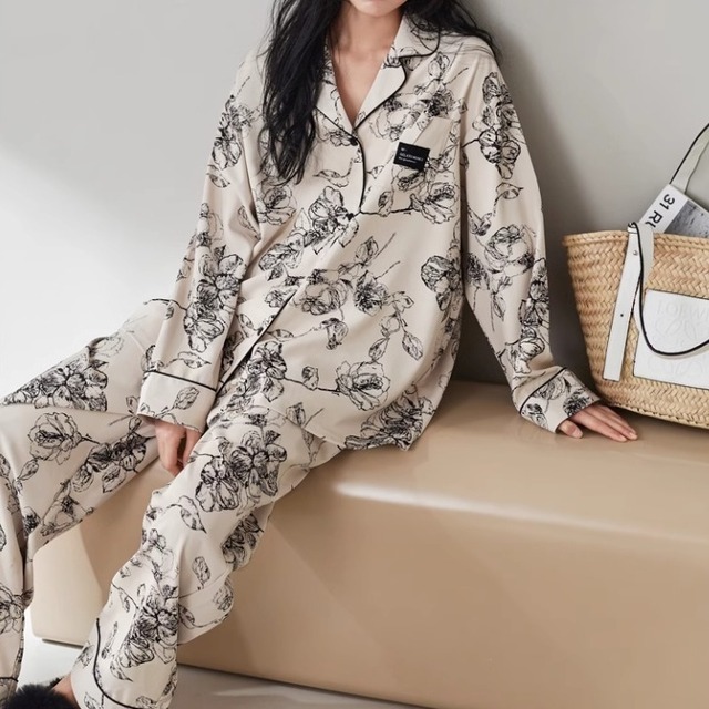 【M-XL】monotone flower pattern cardigan style pajamas p1158