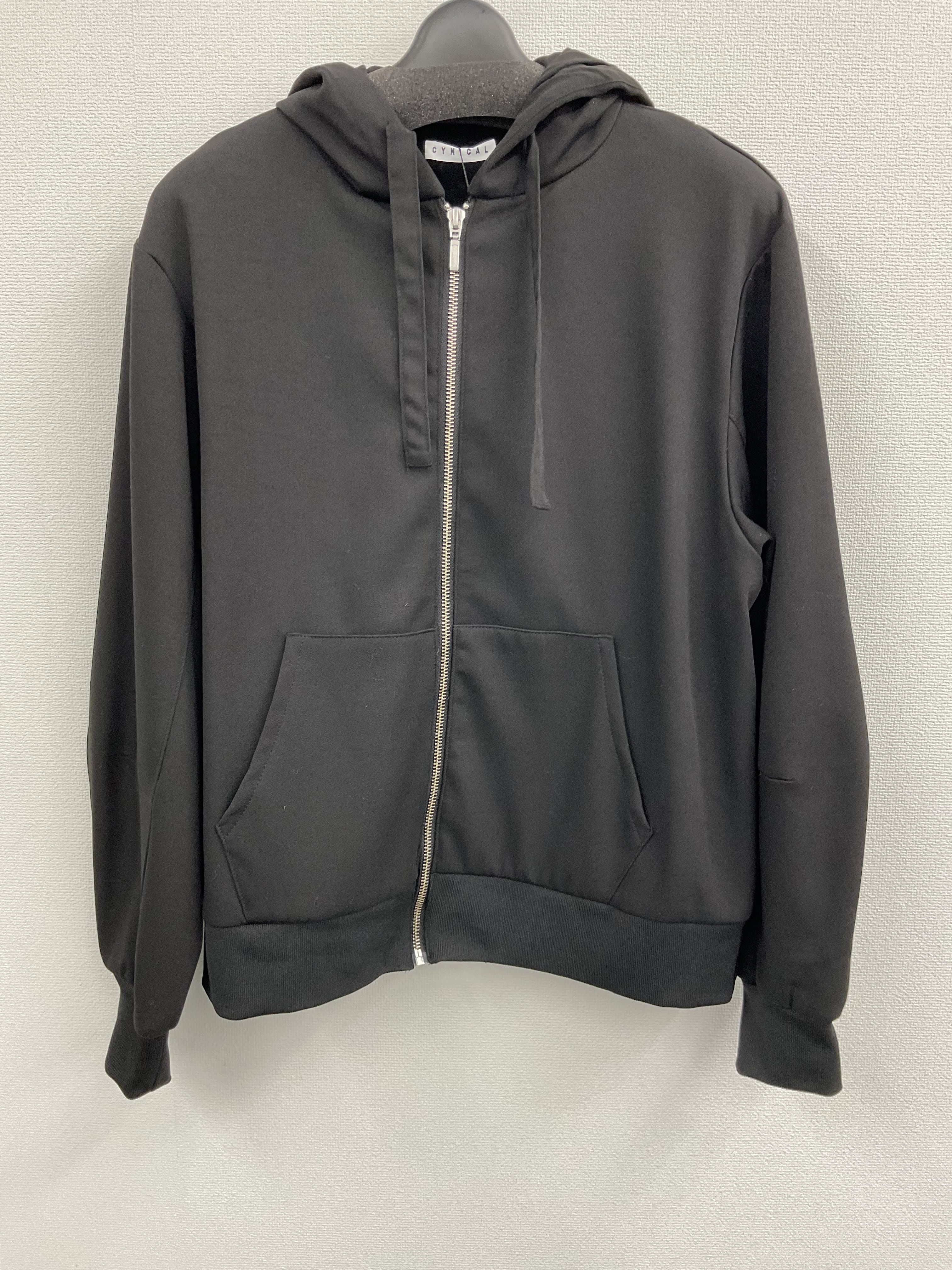 期間限定お値下げ！ CYNICAL ノースリーブハーフコートMAL 2026年最新】Cynical ファッションの人気アイテム - メルカリ