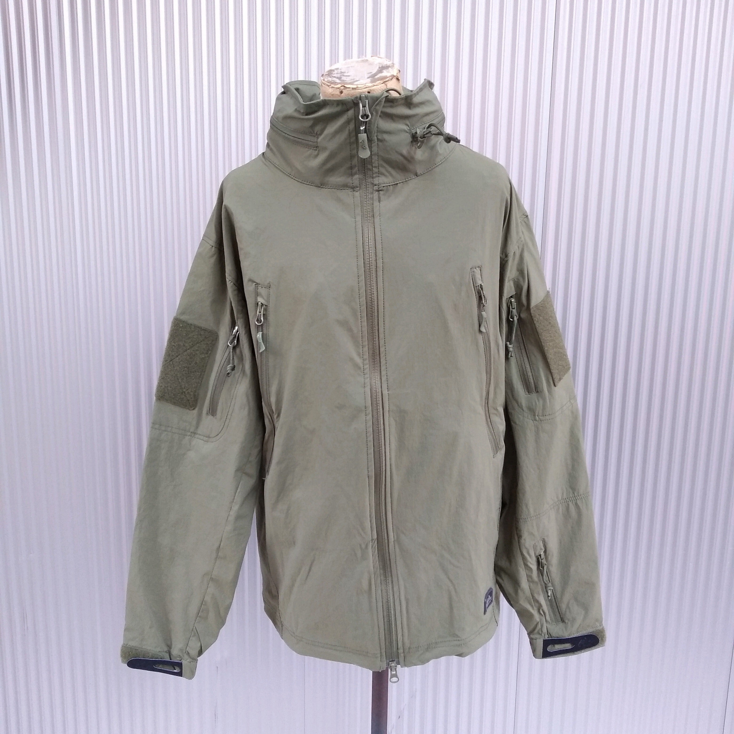 新品同様/ヘリコンテックスHELIKON-TEX/TROOPER soft shell