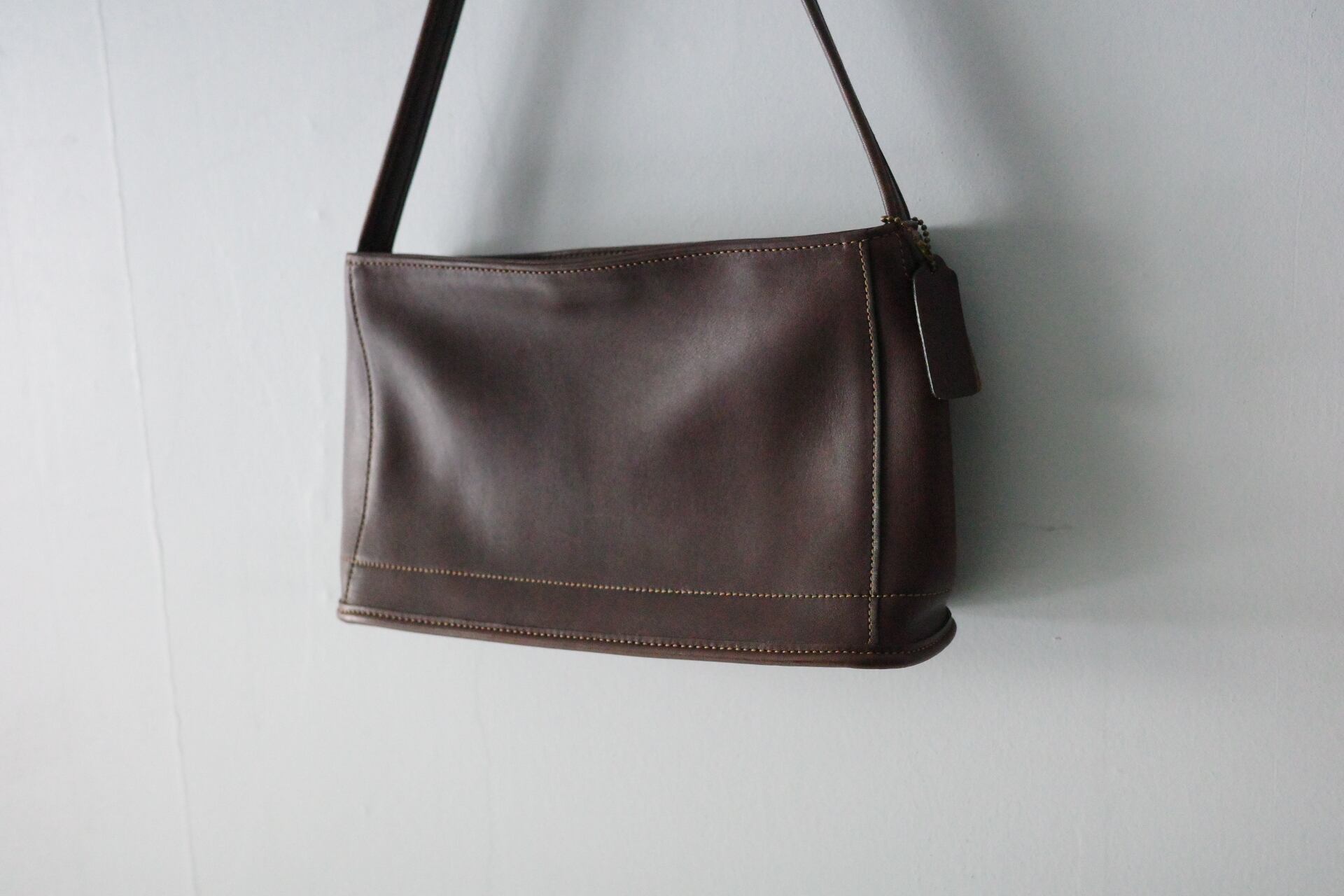 OLD COACH Brown leather one shoulder bag | Pay ID