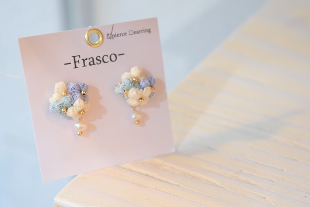 【期間限定】Frasco/レース編みの紫陽花ピアス