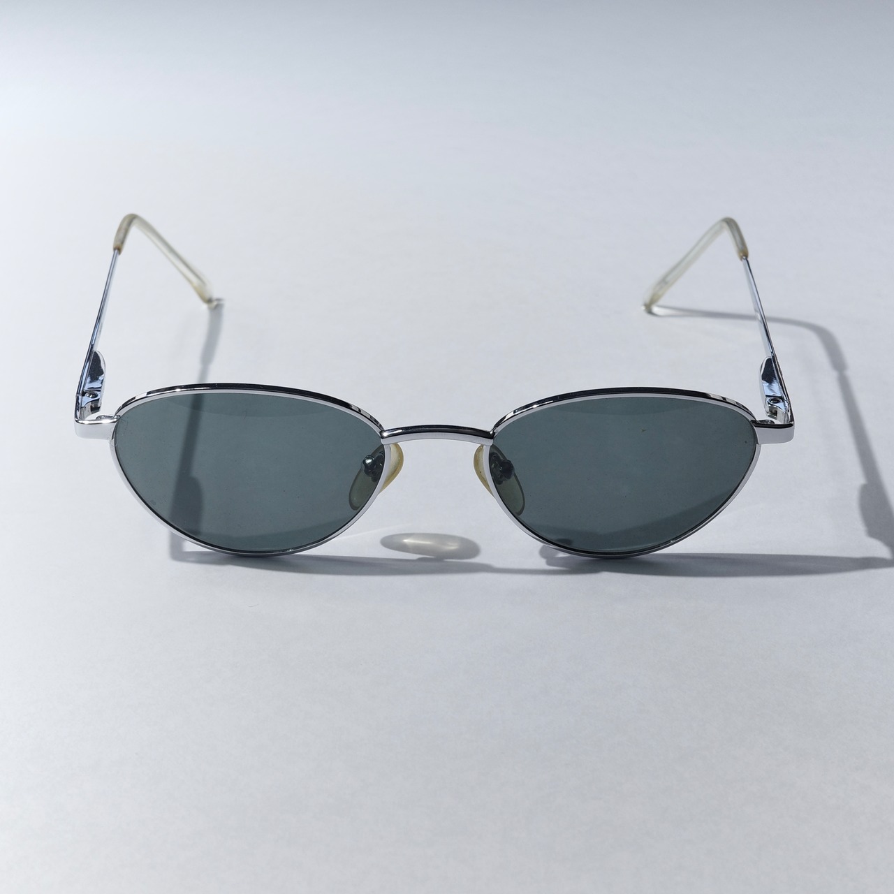 DKNY" SUNGLASSES