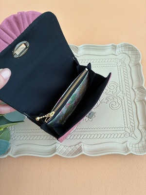 シンプル仕様のミニ財布・スプリング