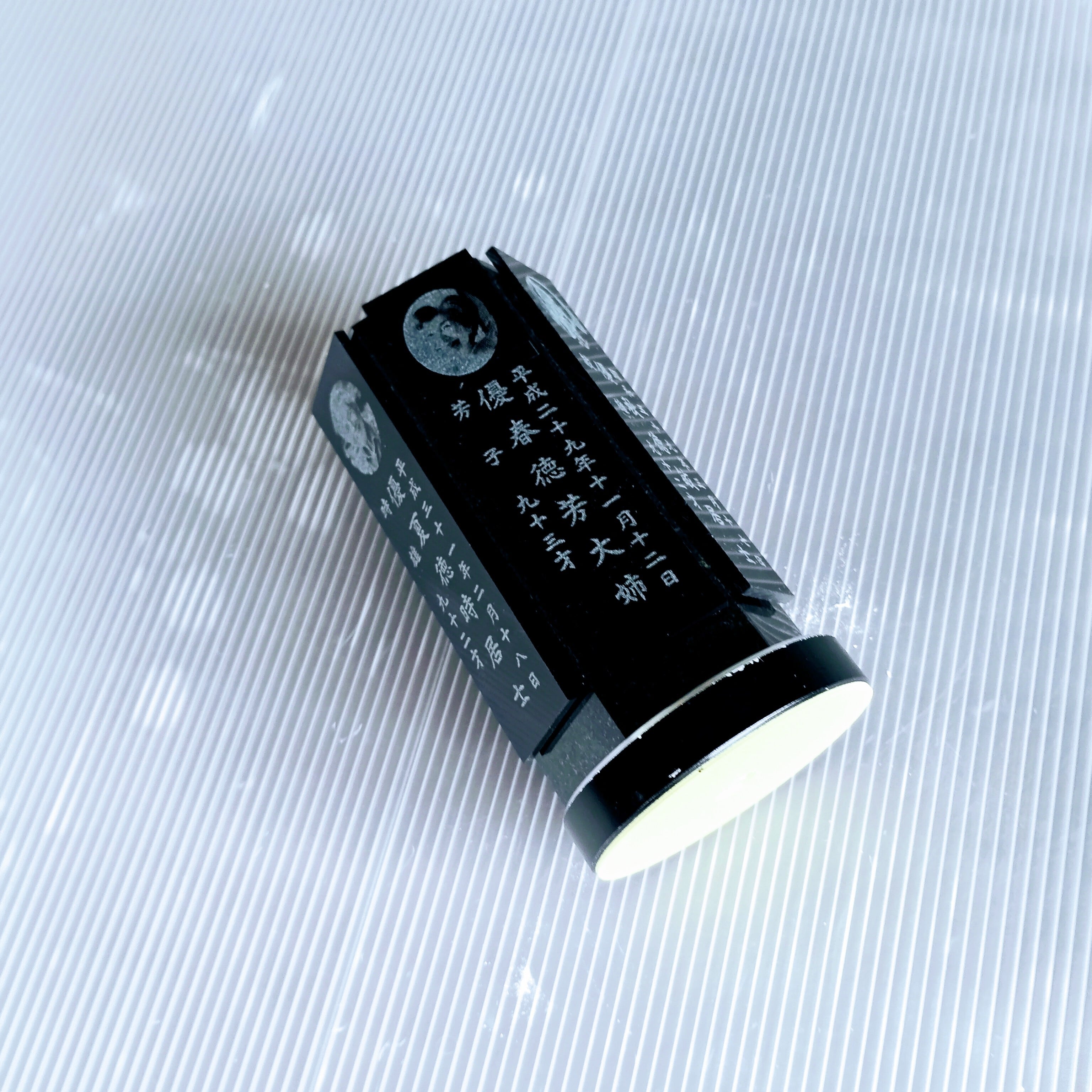 回転位牌　６人用悠想天回　6R60A黒　３名様分