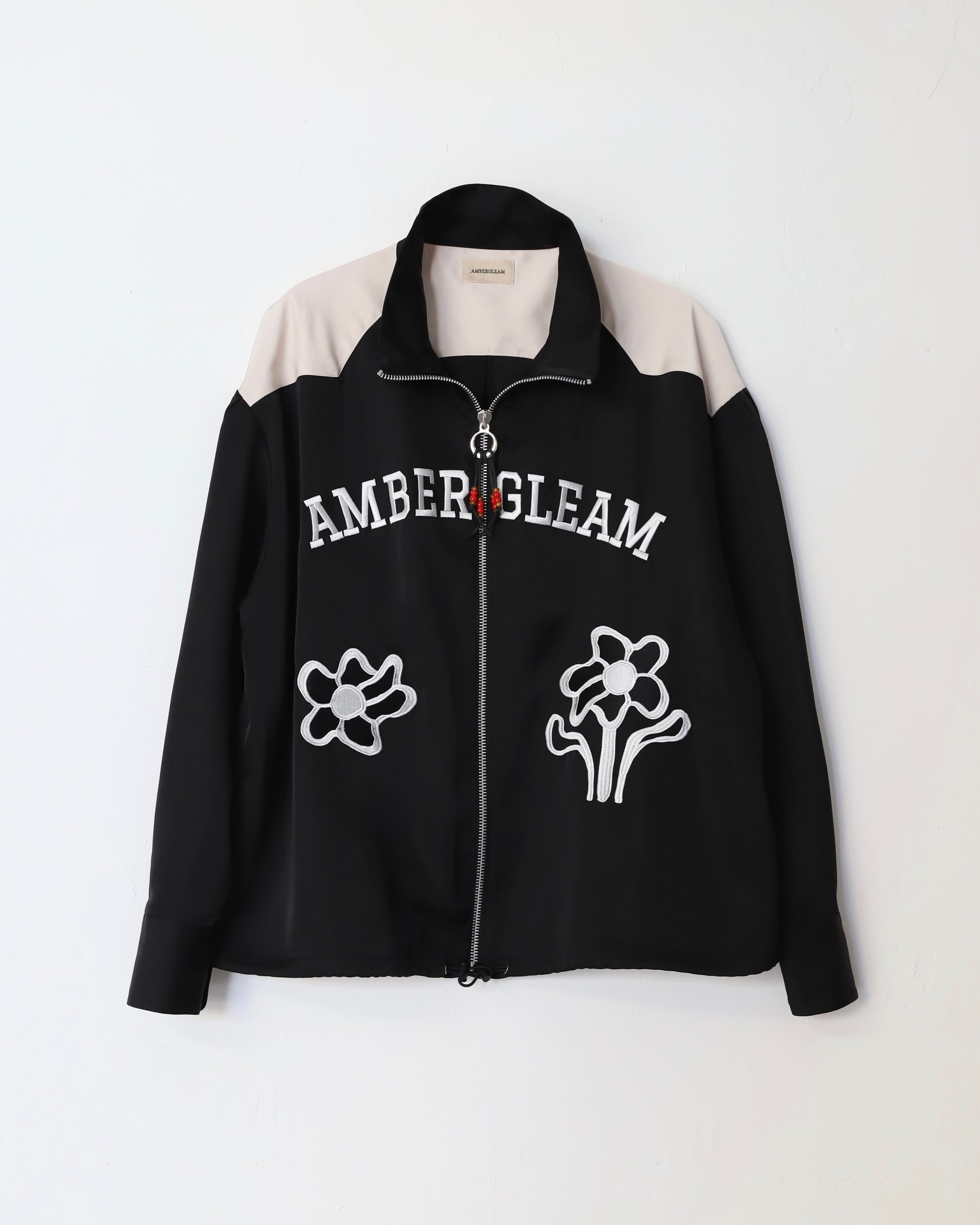 Restock】Embroidered Satin Blouson / 刺繍サテンブルゾン | AMBERGLEAM