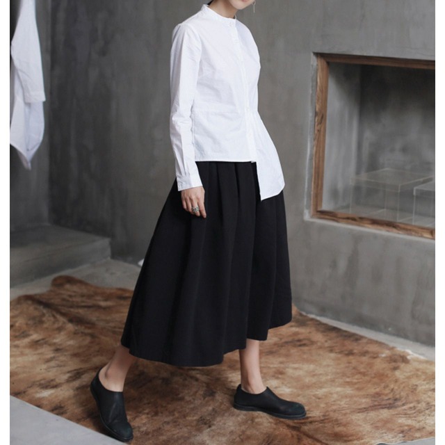 Pleated hem long sleeve shirt C0361