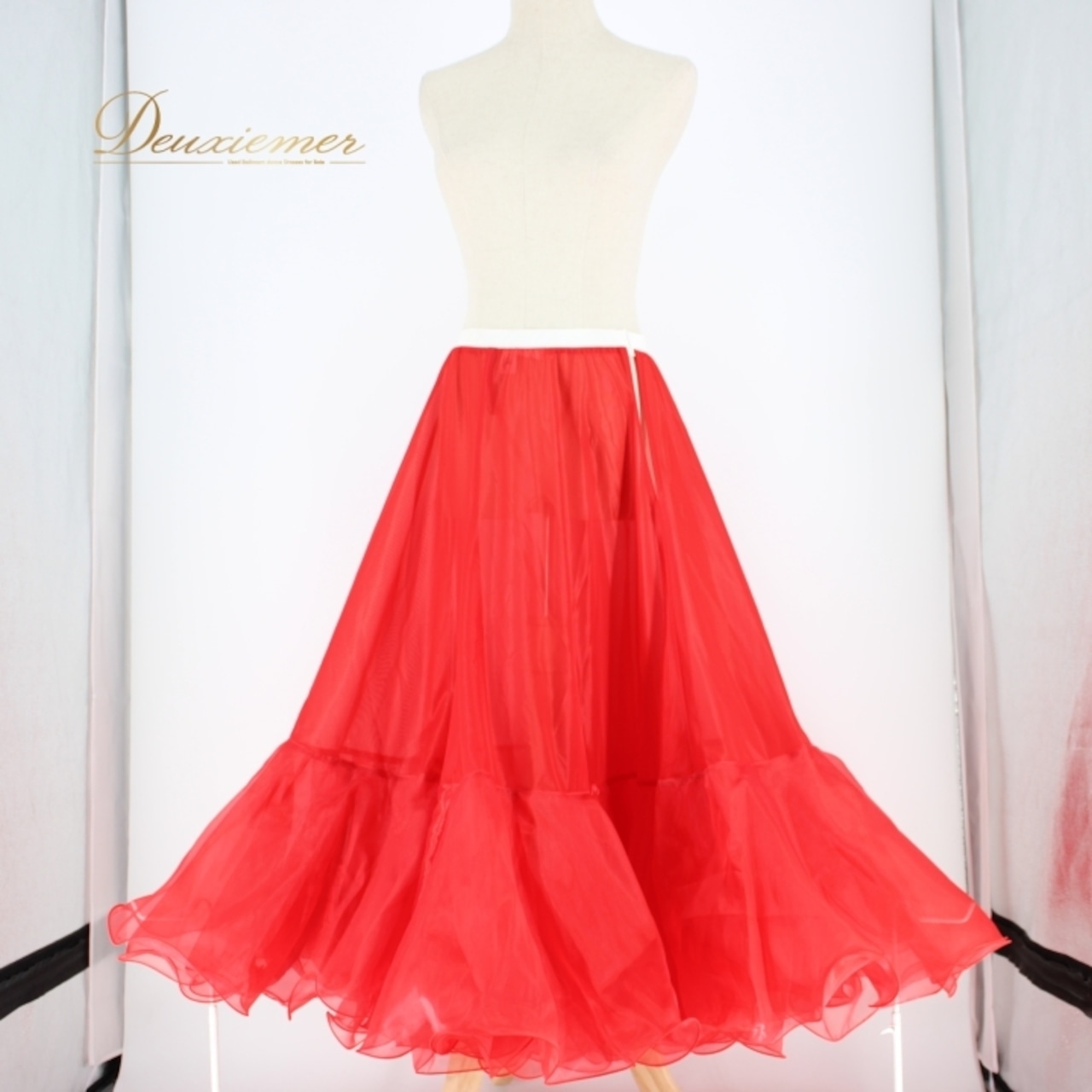 社交ダンス 衣装 スタンダード スカート ペチコート パニエ レッスンウェア オールシーズン 赤 レッド系 SEKINE セキネ 派手 差し色 オールシーズンフォーマル レディース ダンス衣装 発表会 ウエストゴム 伸縮性あり ポリエステル ダンス レッスン ウェア 衣装 アウトフィット バレエ コスチューム フレア スカート レディースファッション パーティースカート ダンススタイル おしゃれ かわいい