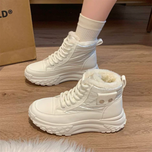 【送料無料】 スニーカー ムートン 2色 靴 シューズ 厚底 ローヒール 丸トゥ 異素材切り替え ドッキング 厚手生地 ふわふわ ボア素材 可愛い 大人可愛い きれいめ シンプル カジュアル コンサバ 華やか 大人 上品 おしゃれ 主役級 こなれ感 高見え 無地 冬 レディース レディース 女性用 ママ 10代 20代 30代 40代 デート お出かけ 女子会 お呼ばれ 休日 お茶会 授業参観 デイリーユース 普段使い ファッション コーデ スタイル 楽ちん 歩きやすい アイボリー ブラック 大人カラー