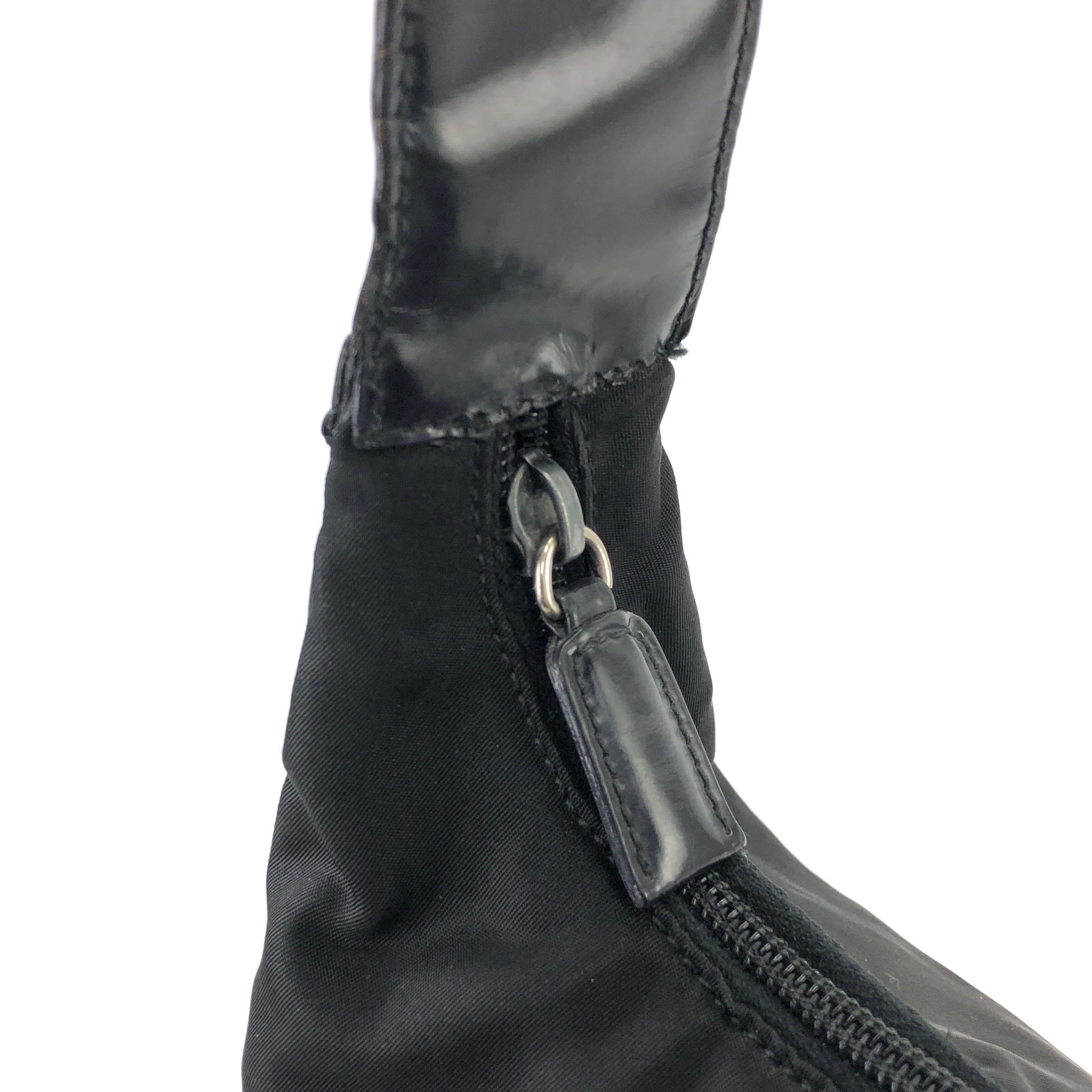 PRADA プラダ トライアングルロゴ ナイロン レザー ホーボーバッグ