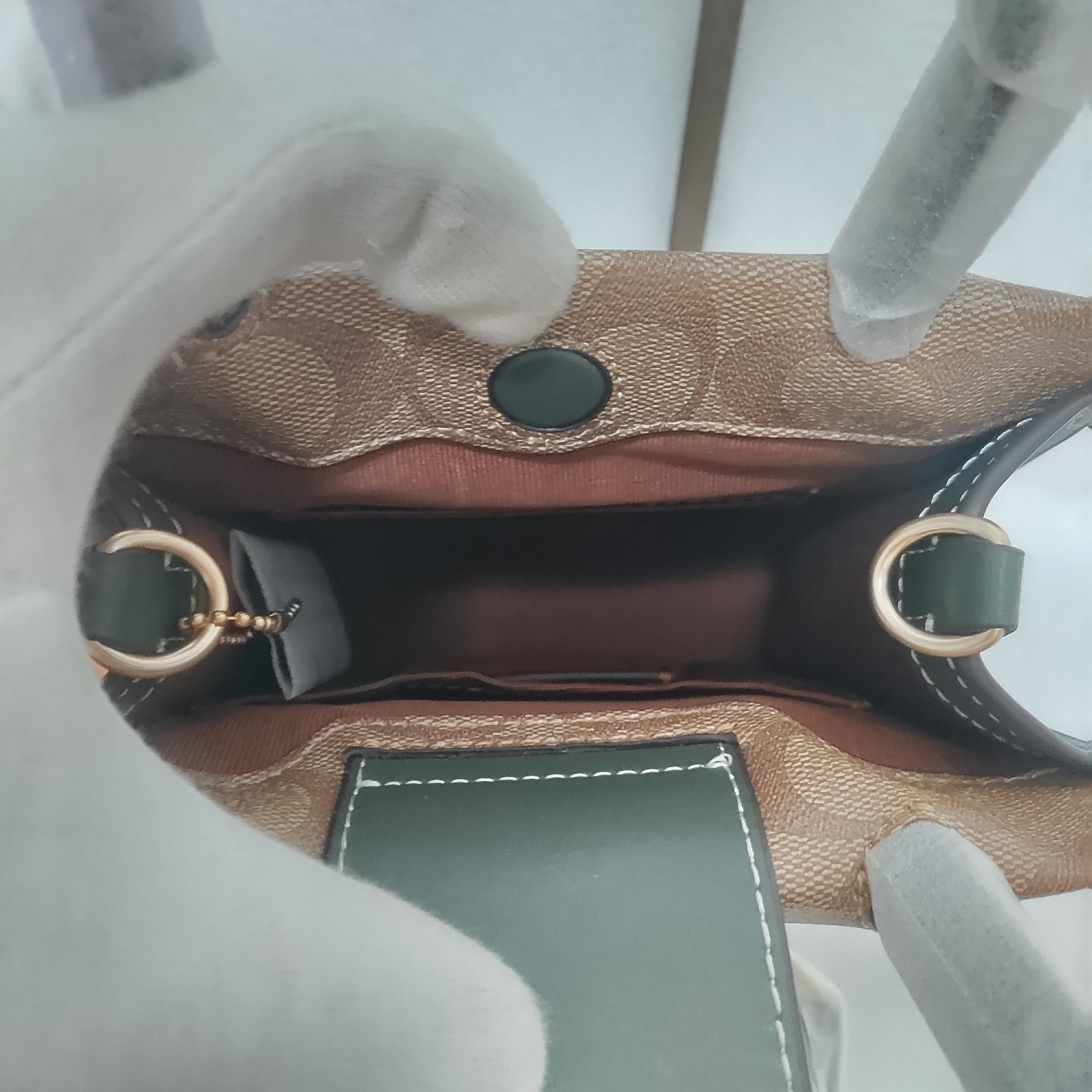 COACH コーチ ミニクロスウェア シグネチャーキャンバス 日本未入荷  