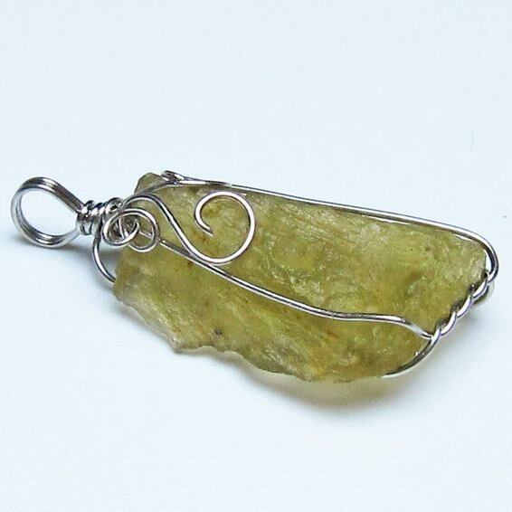 リビアングラス ペンダント 一点物 メール便可 112-13781