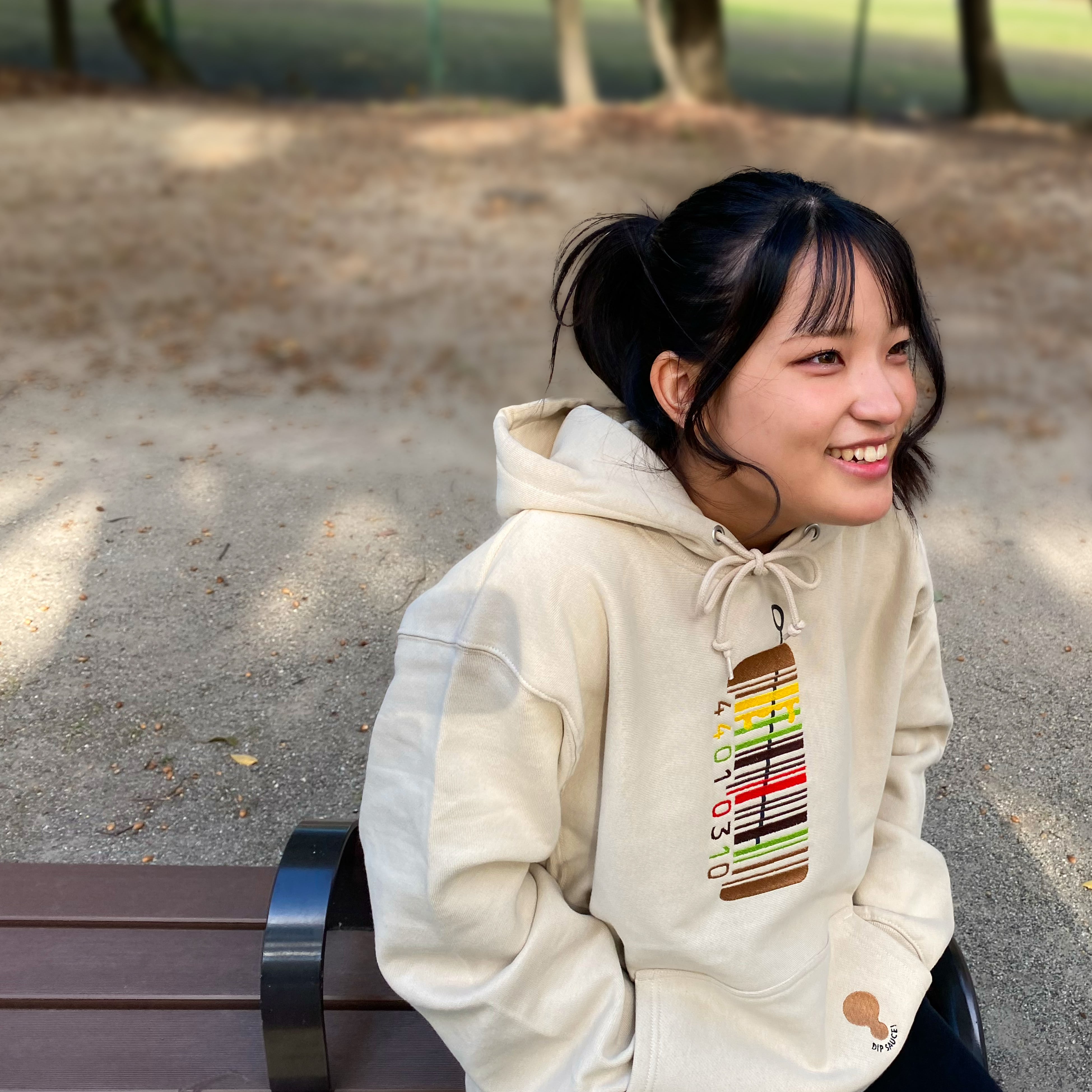 刺繍☆パーカー【プルオーバー】／へんなバーコード！？ | 440design