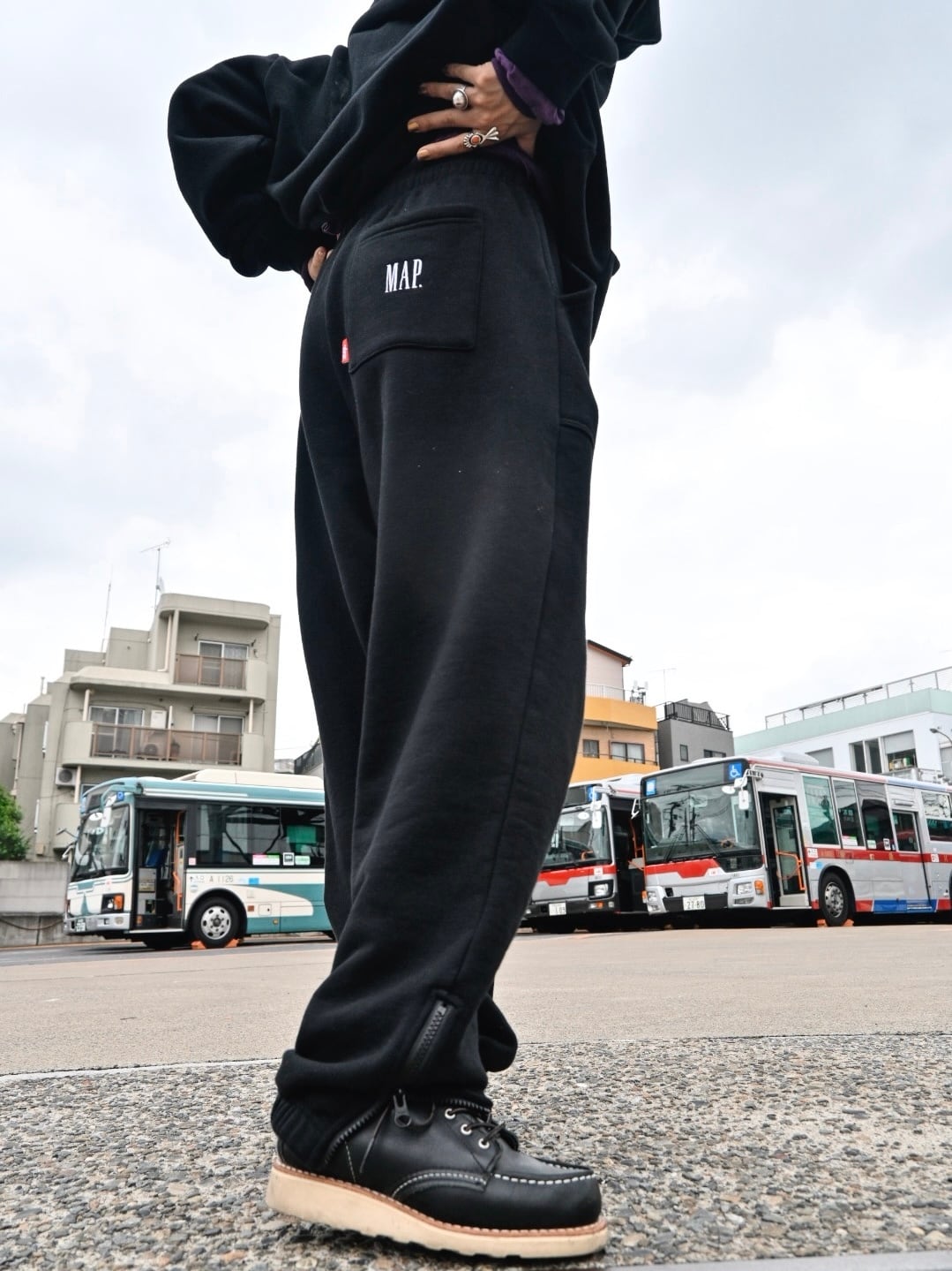 overlap あたたまら clothing【DISCUS × map.】