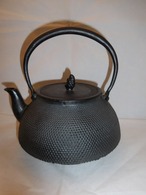 黒鉄瓶(あられ) iron kettle(hail)(No9)