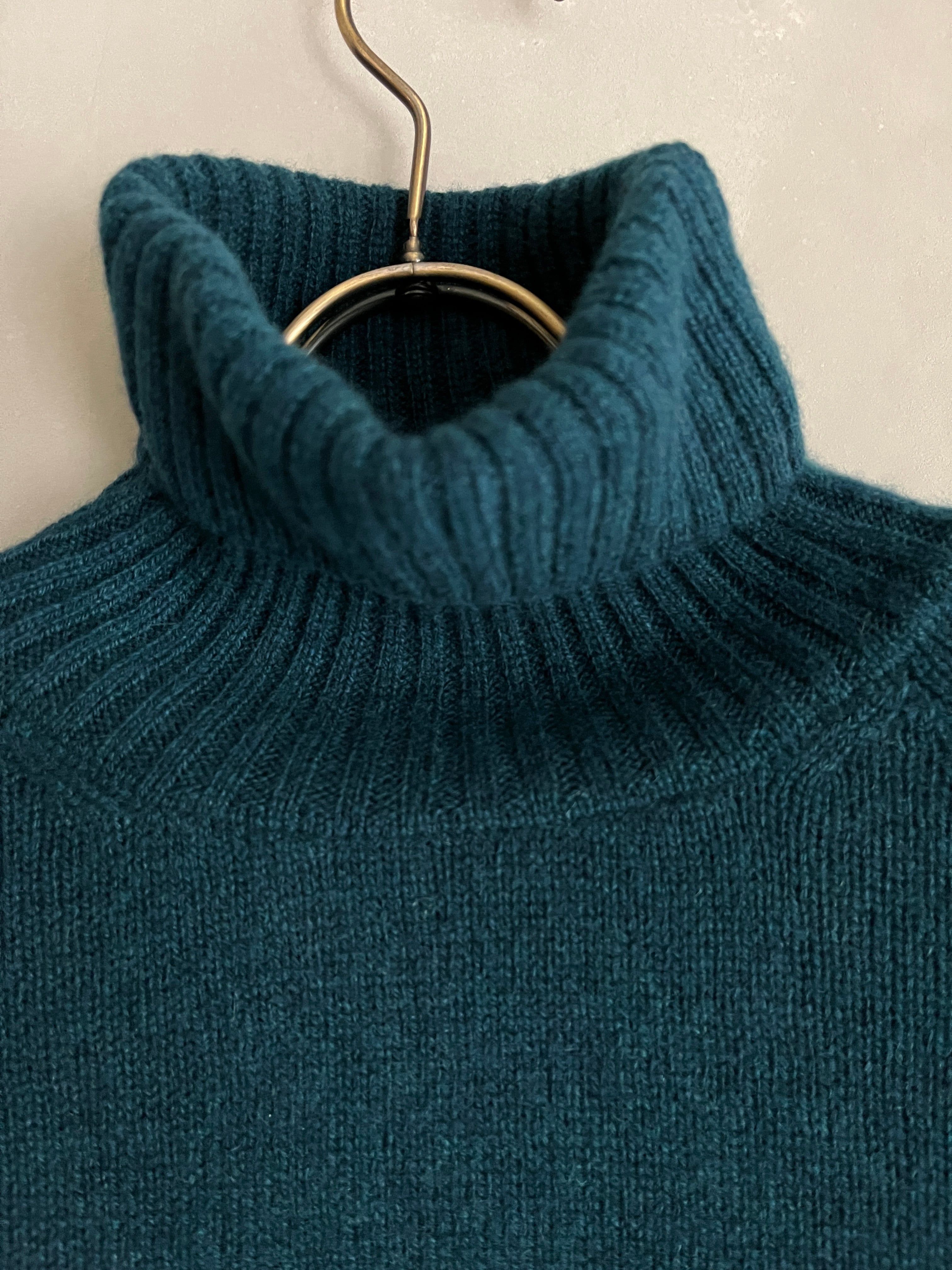 eleven 2nd｜イレブンセカンド｜カシミヤタートルネックセーター