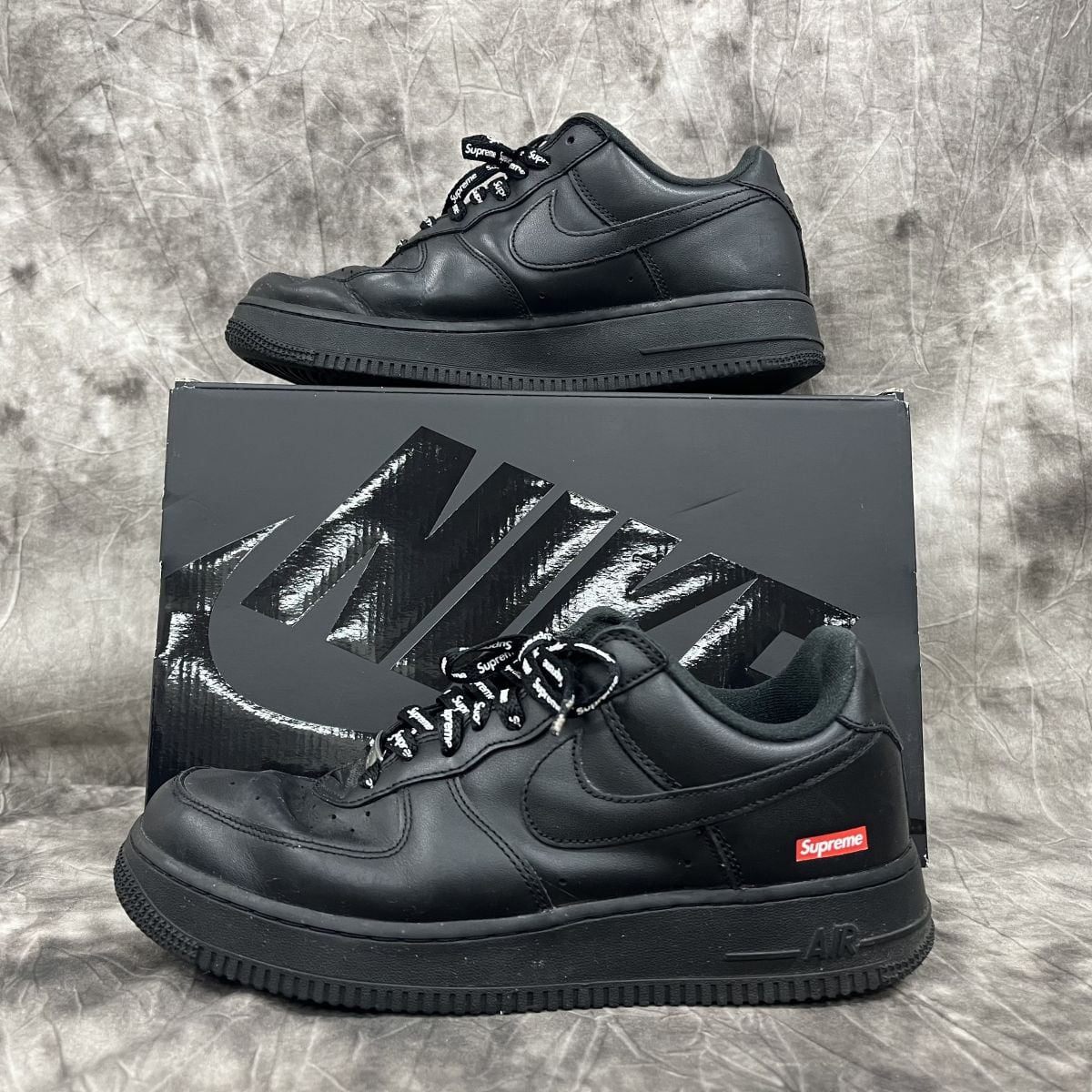 Supreme air force1 black 黒