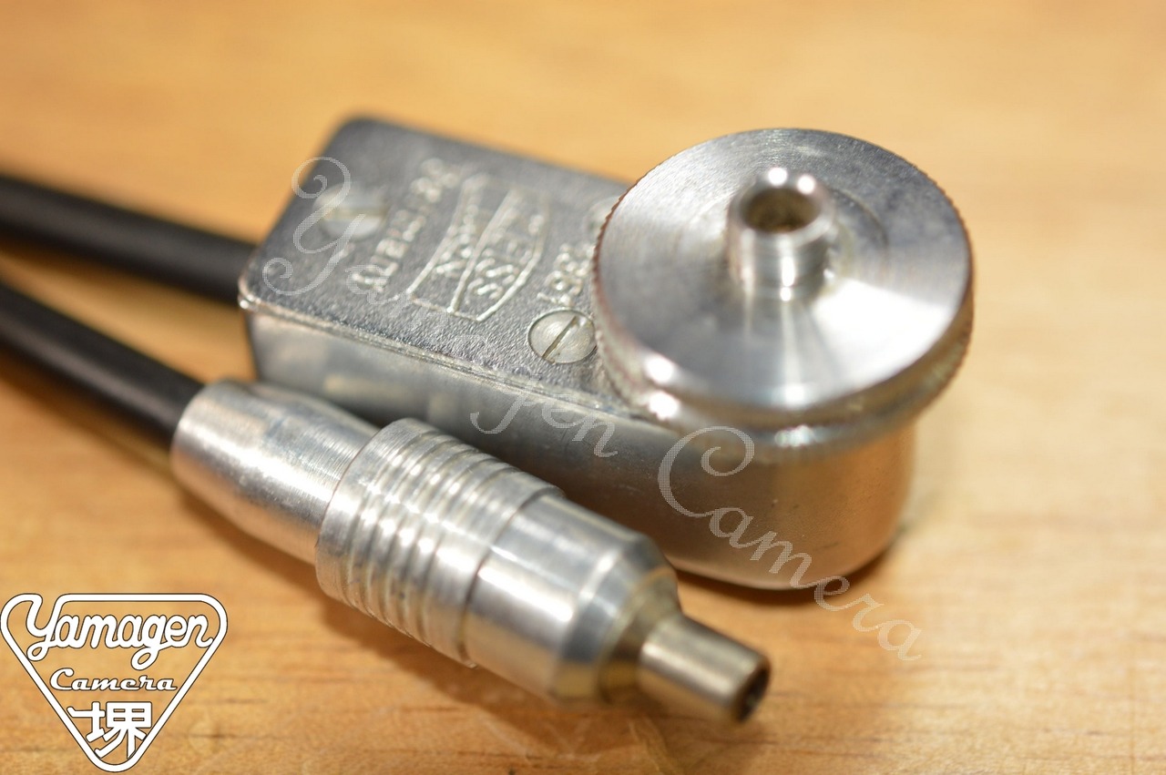 Zeiss Ikon/【希 少】ZEISS IKON CONTAX Synchron-Schalter 1361 フラッシュシンクロスイッチ ...