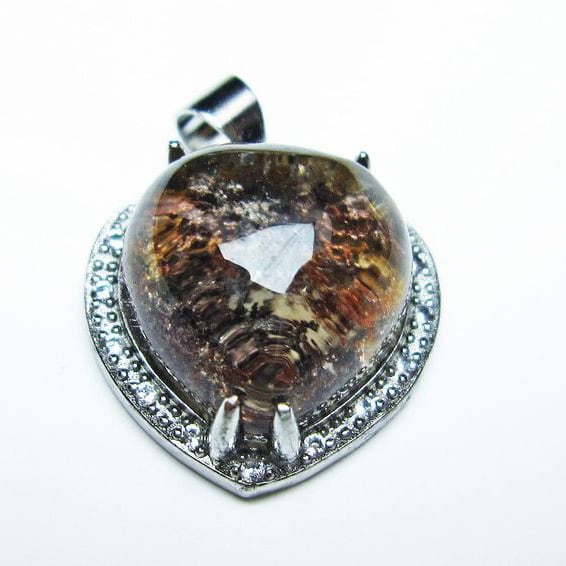 ガーデンクォーツ ペンダント ハート 一点物 メール便可 [M便 1/20] 112-7799