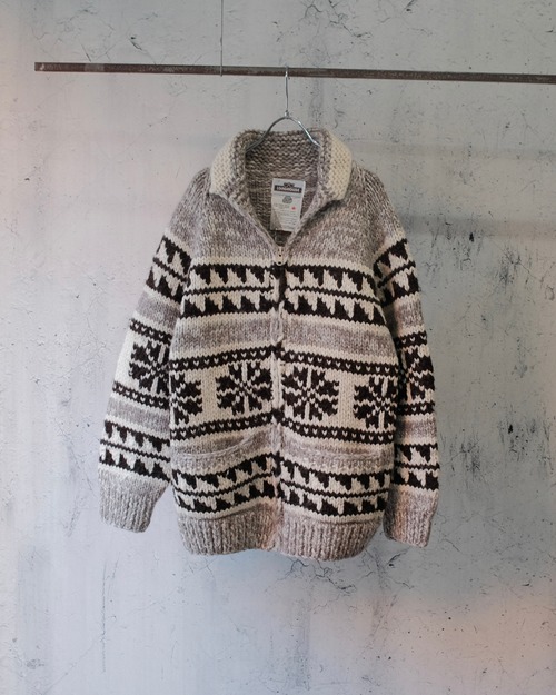 Cowichan zip-up sweater