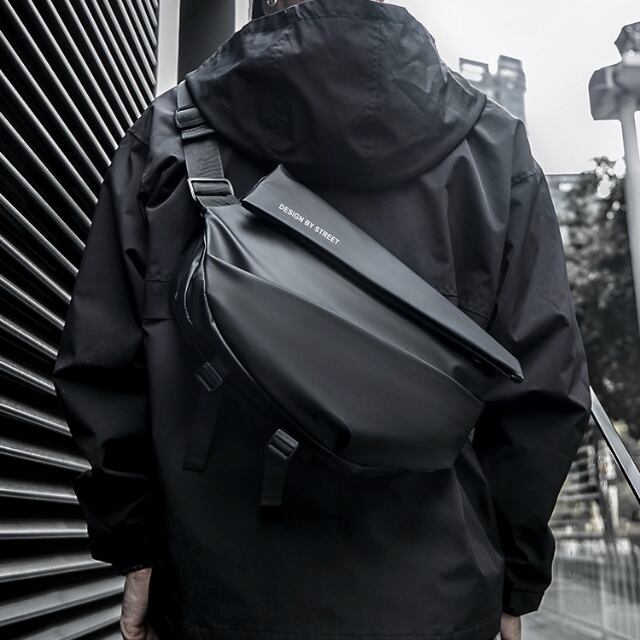 【予約販売】ショルダーバッグ メンズ シンプル ミニバッグ ブラック 黒 斜め掛け メッセンジャー 旅行 トラベル こなれ感 お洒落 韓国 トレンド