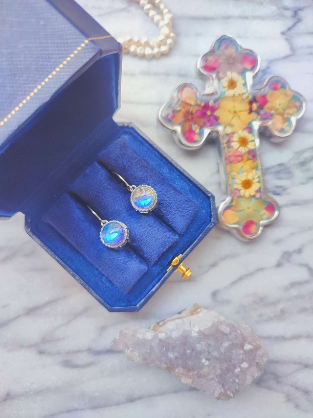 【LUNA FLASH MOONLIT SHORT EARRING 】