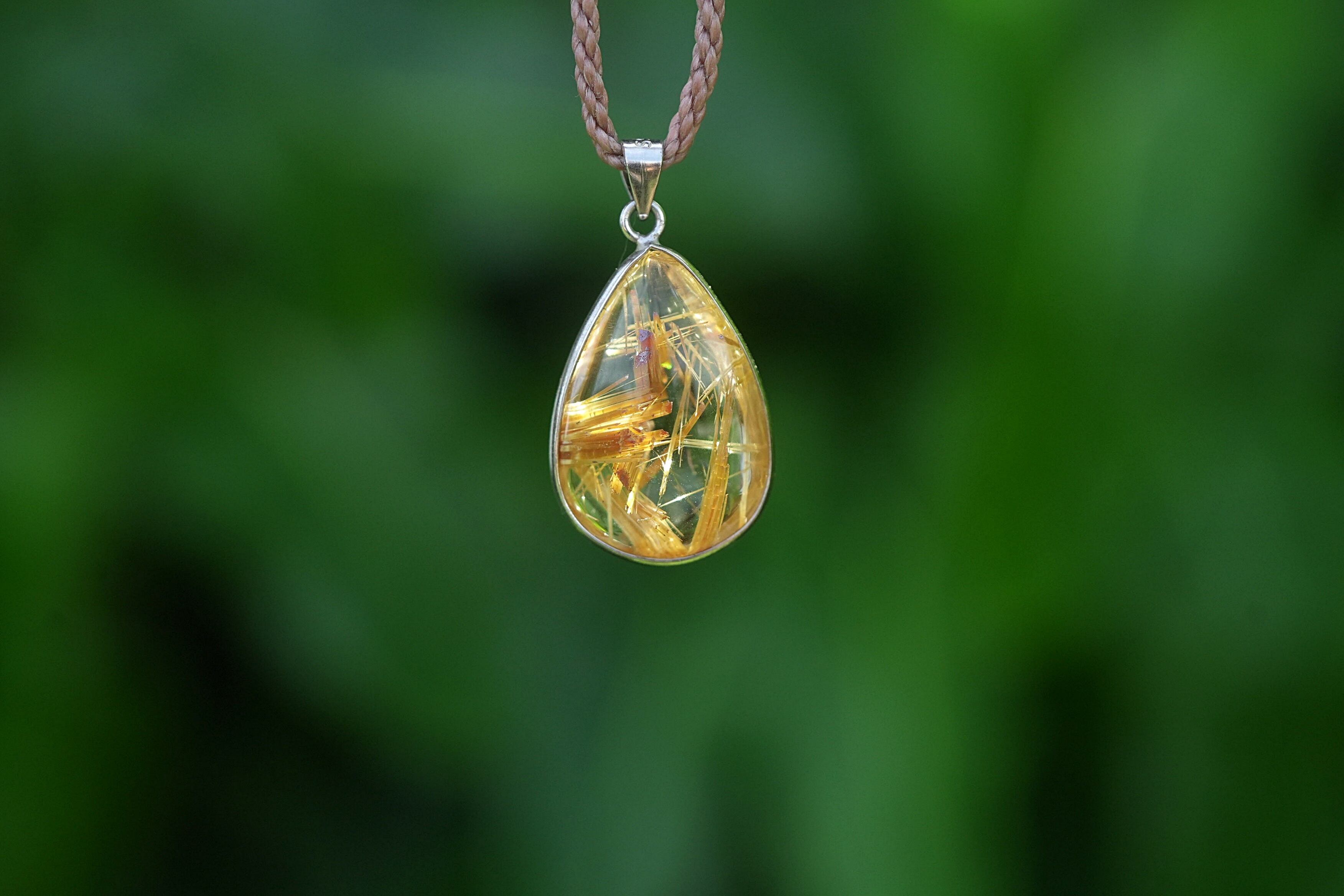 ぷっくり金針☆高品質☆ゴールドルチルクォーツ マクラメネックレス