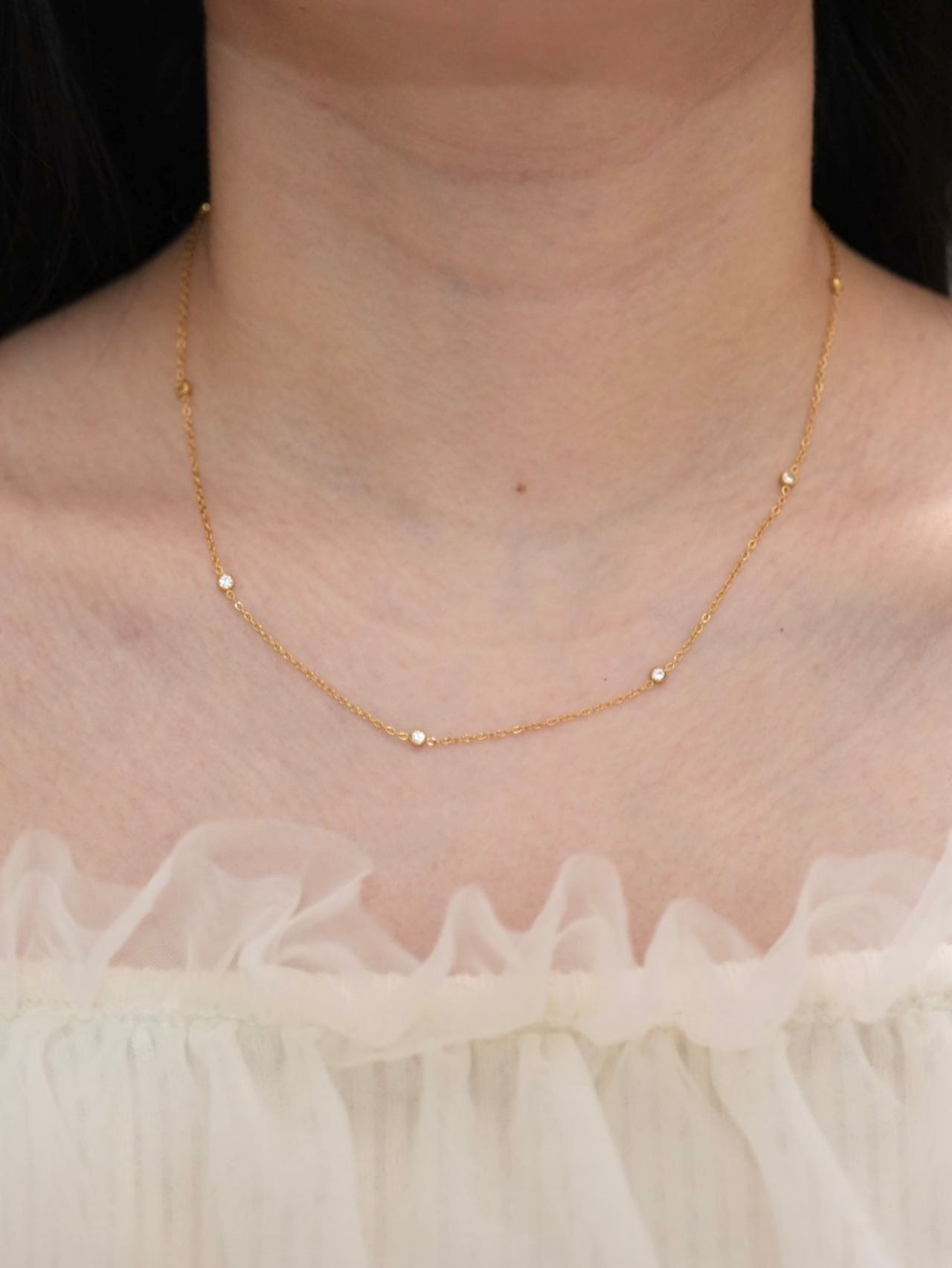 petit stone necklace