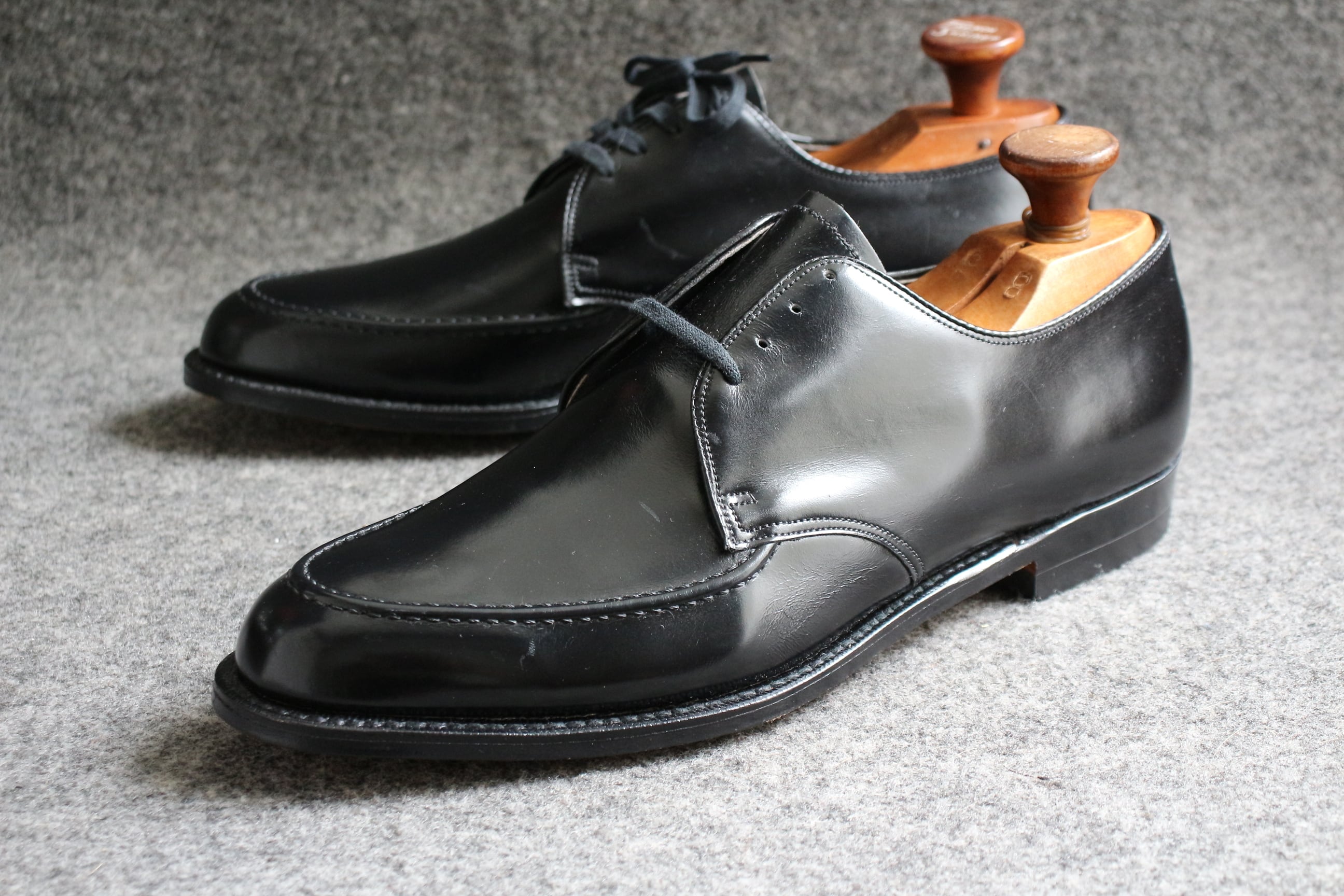 SUPER 8 SHOES