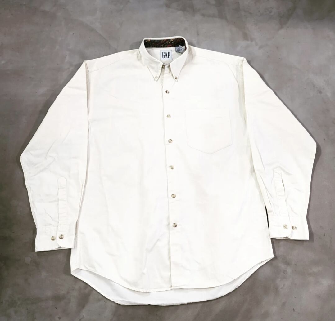 old gap b/d embroidery shirt 小岩店