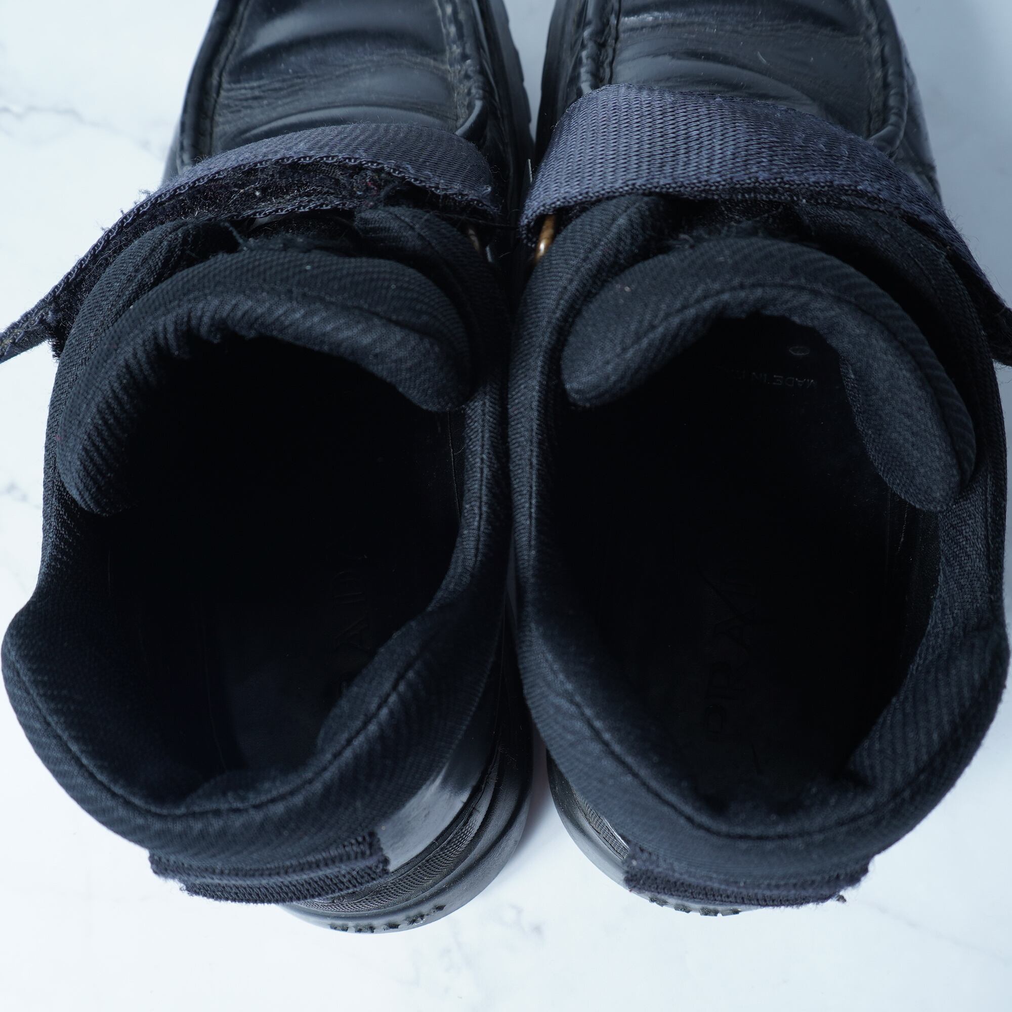PRADA】プラダ ベルクロ厚底ビブラムソールショートブーツ black