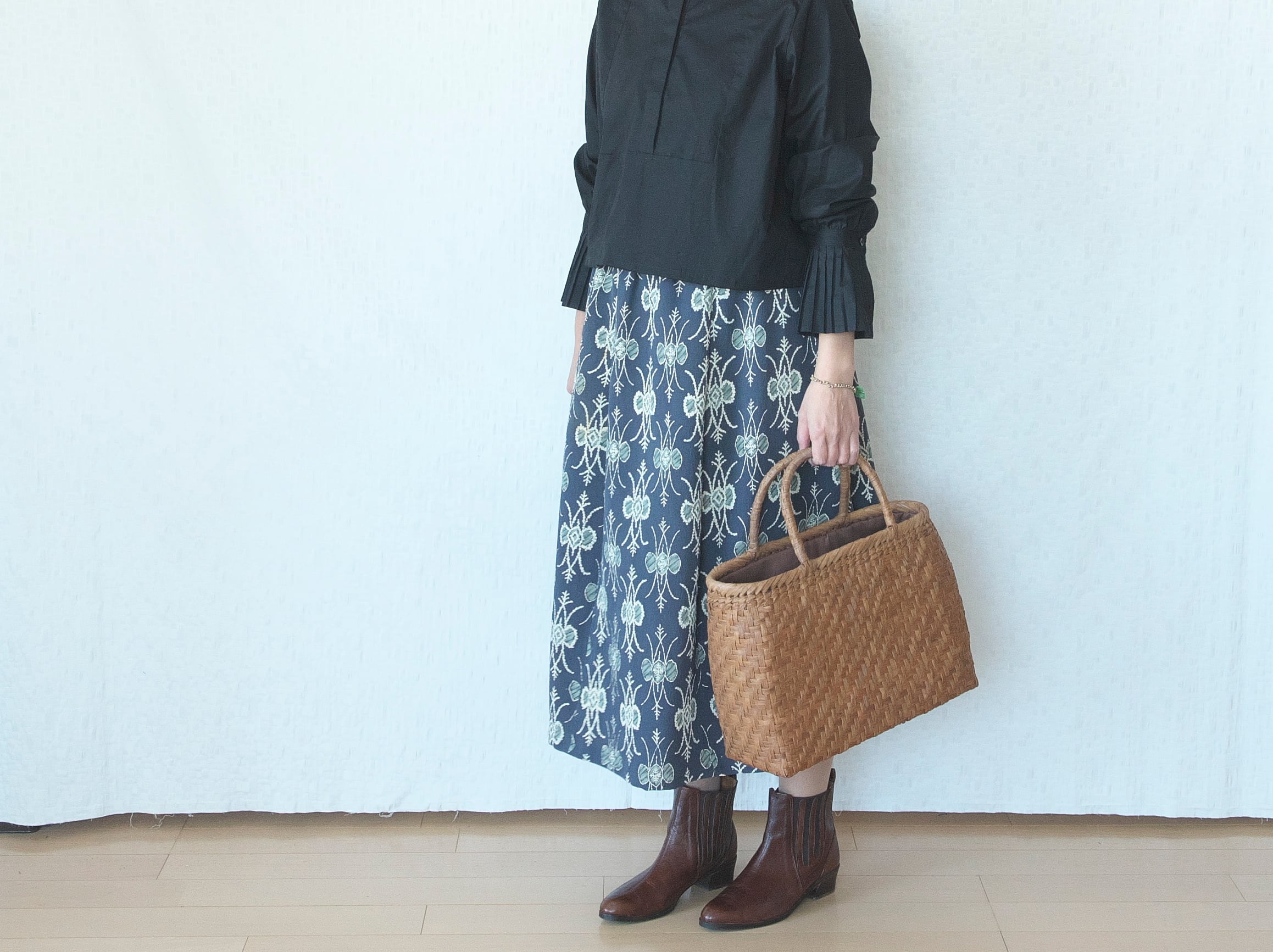 0840 フレアスカート