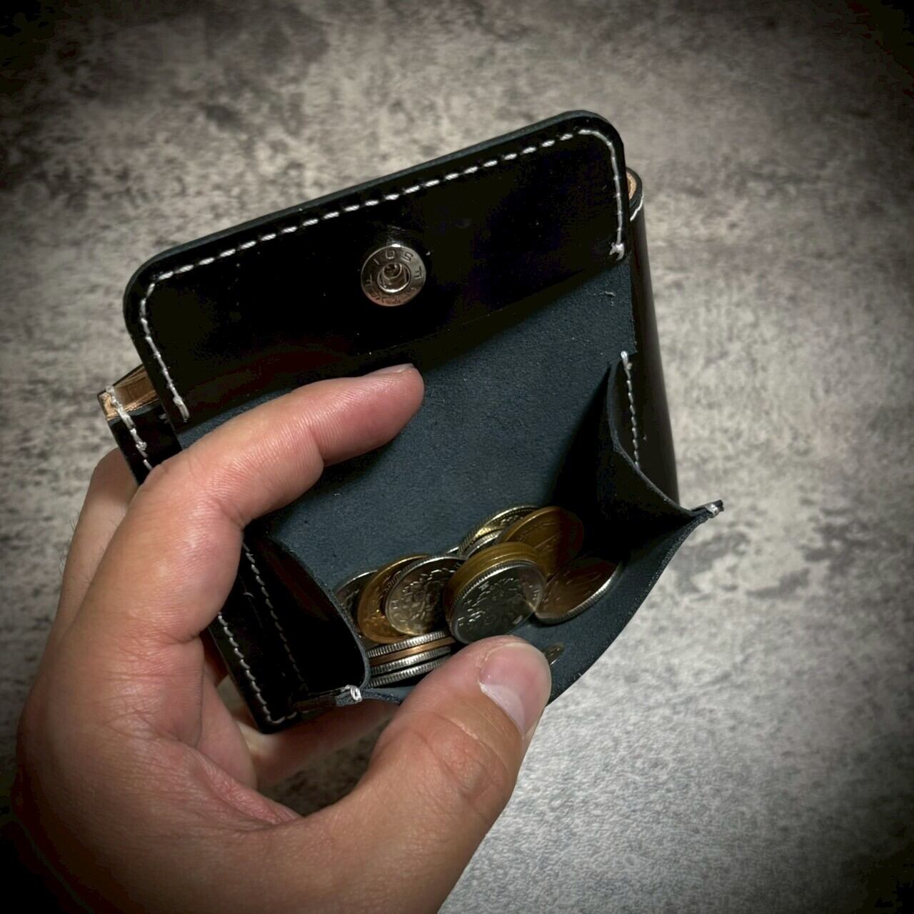 経年変化を楽しむ メンズ 二つ折り 財布 生成り ナチュラル 手縫い