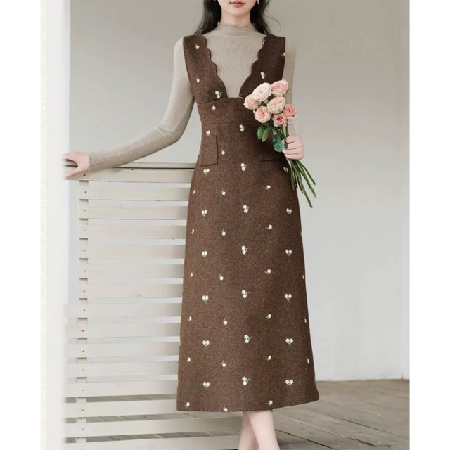 フラワードットジャンパースカート　W00388