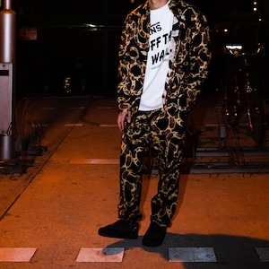 Allover snake pattern flannel easy trousers <Limited>