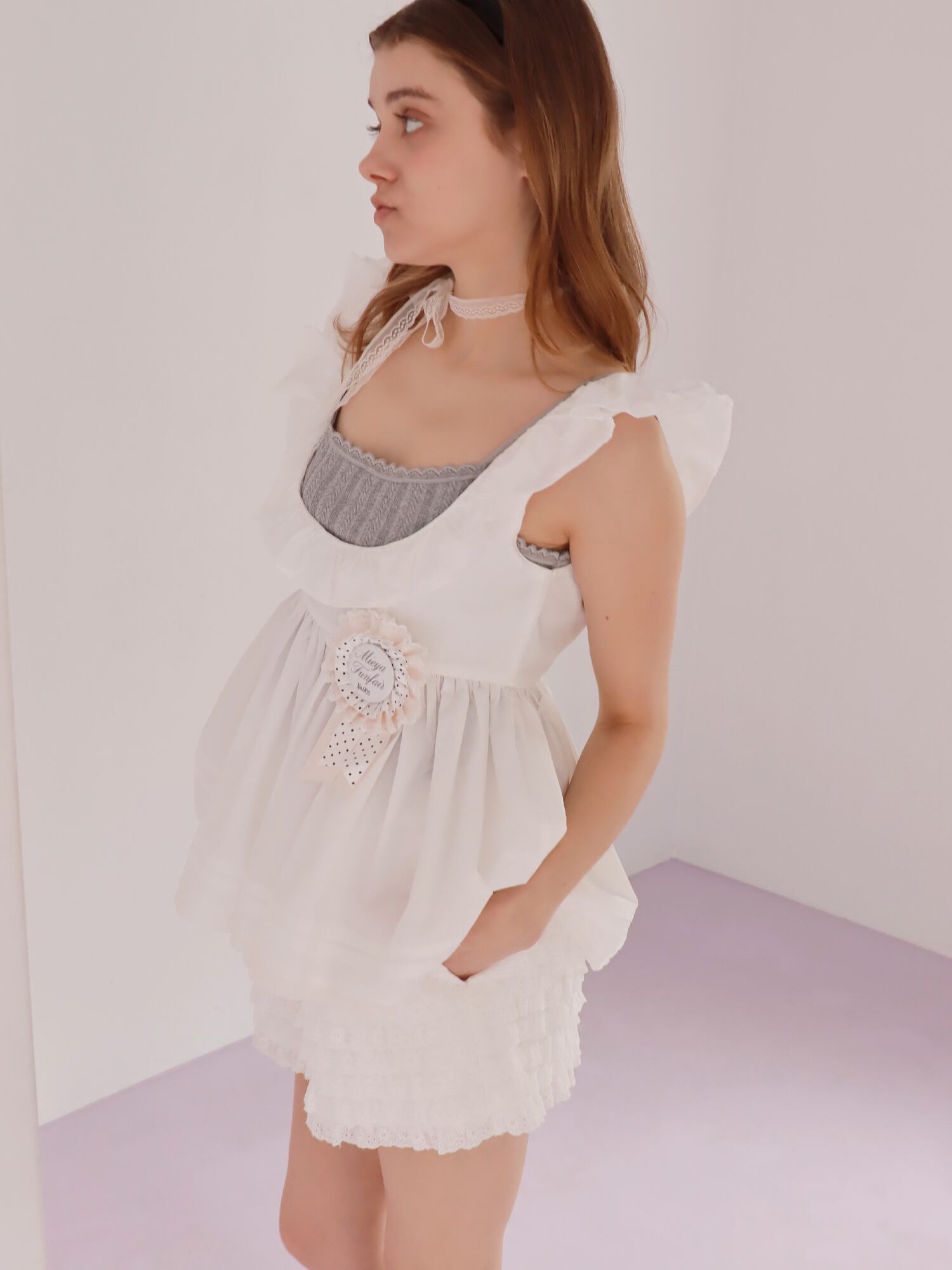 5月上旬発送〉PETIT APLON TOP -WHITE- | mieya mieya