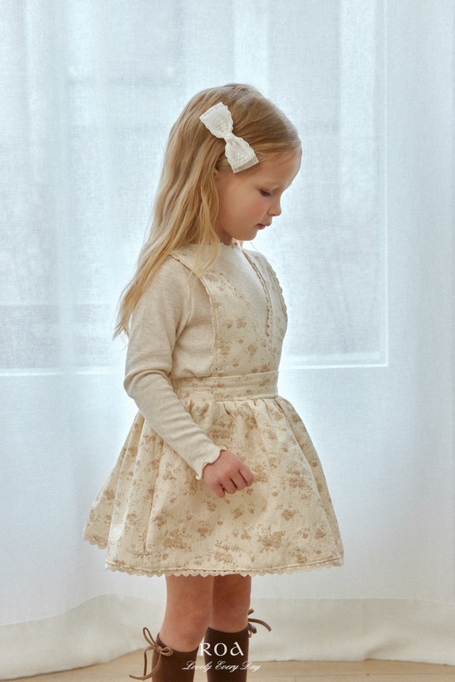 【1/27〆予約】<Roa>  Spring lace strap skirt