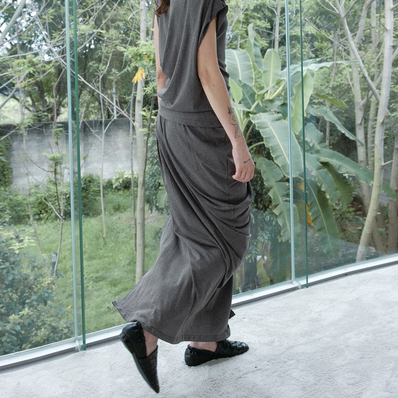 Drape Design Maxi Length Skirt T3495