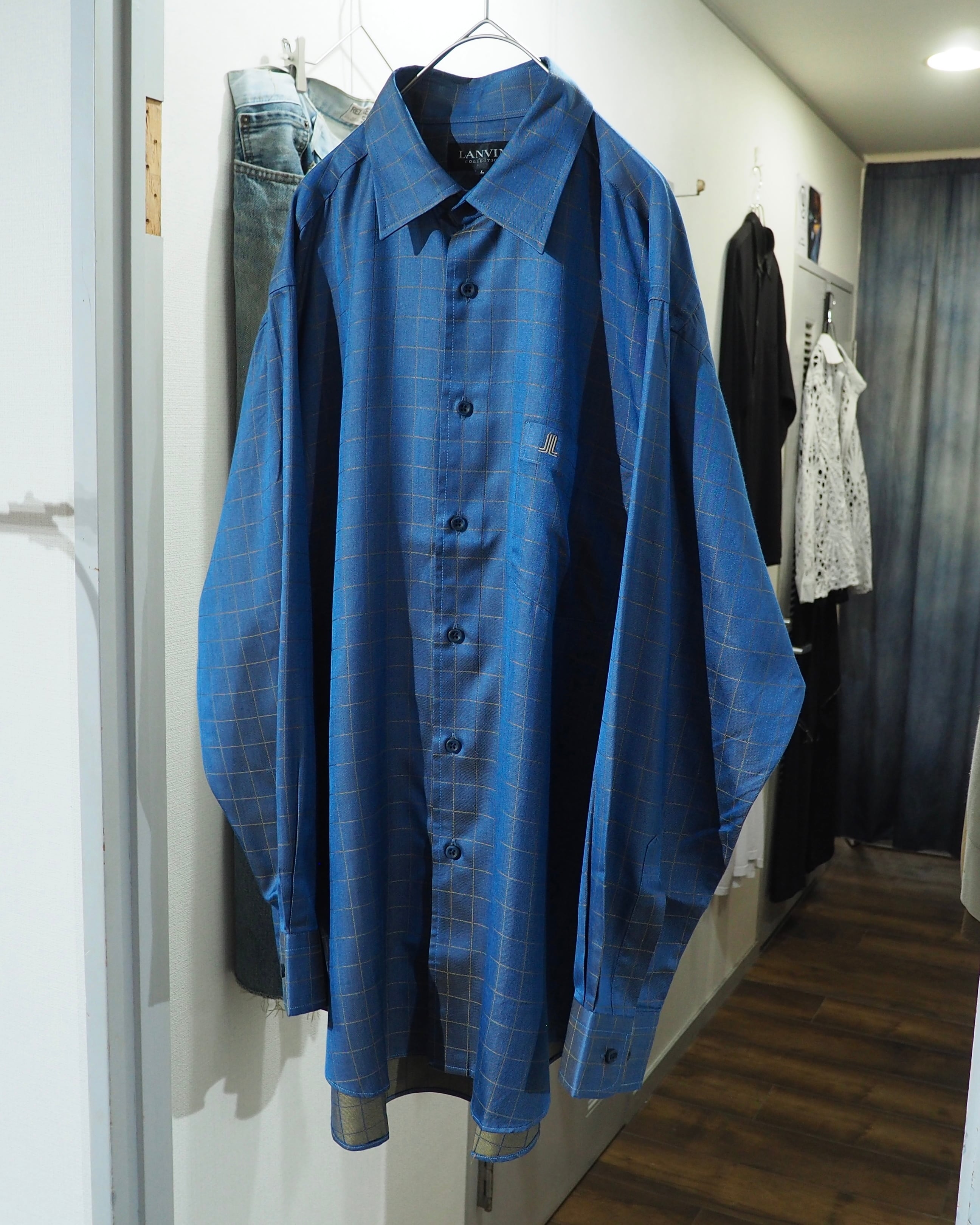 " LANVIN COLLECTION - Pure Silk " Beautiful Light Blue Color Vintage Dress Shirt