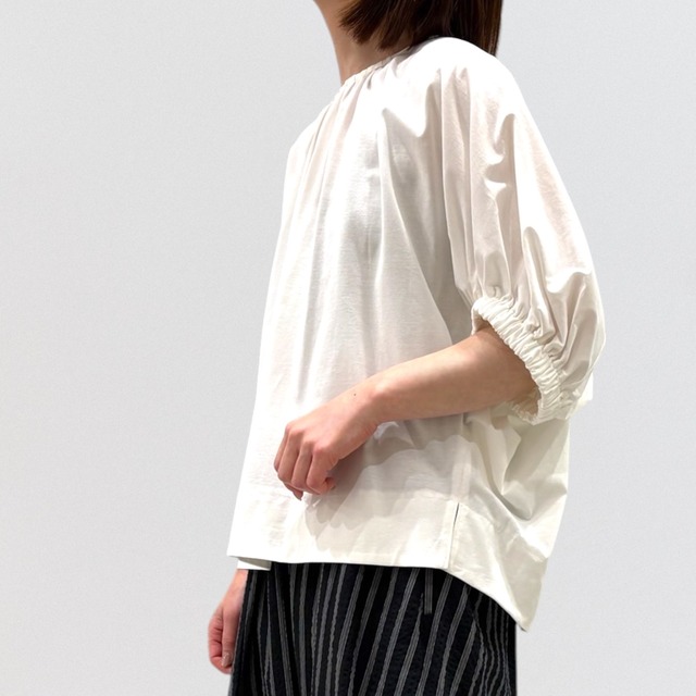 PASSIONE shirred cuff pullover