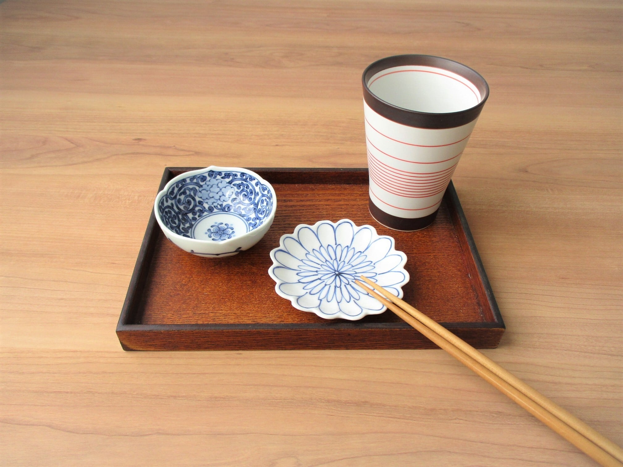 五弁花唐草桔梗小付【波佐見焼】 | 有田焼や心器